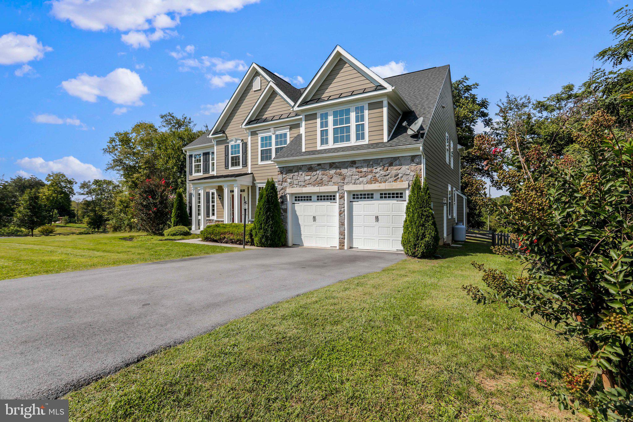 THE POINT - Residential