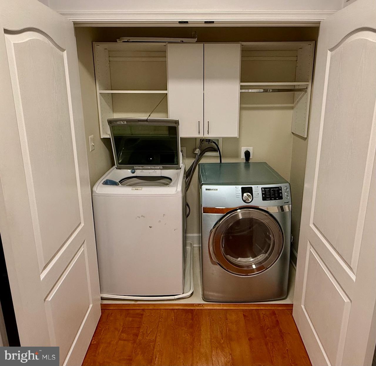 BUCKINGHAM STATION - Residential Lease