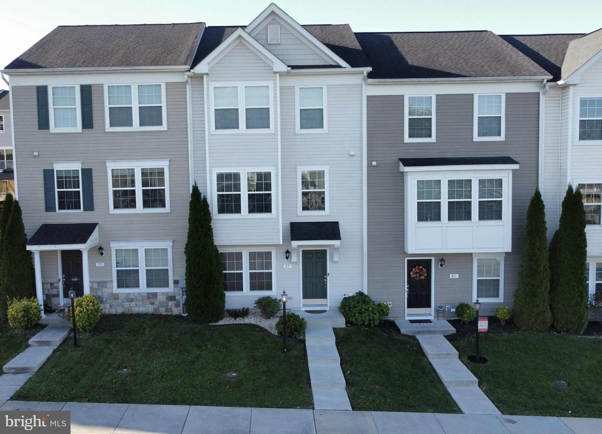 KENSINGTON TERRACE - Residential