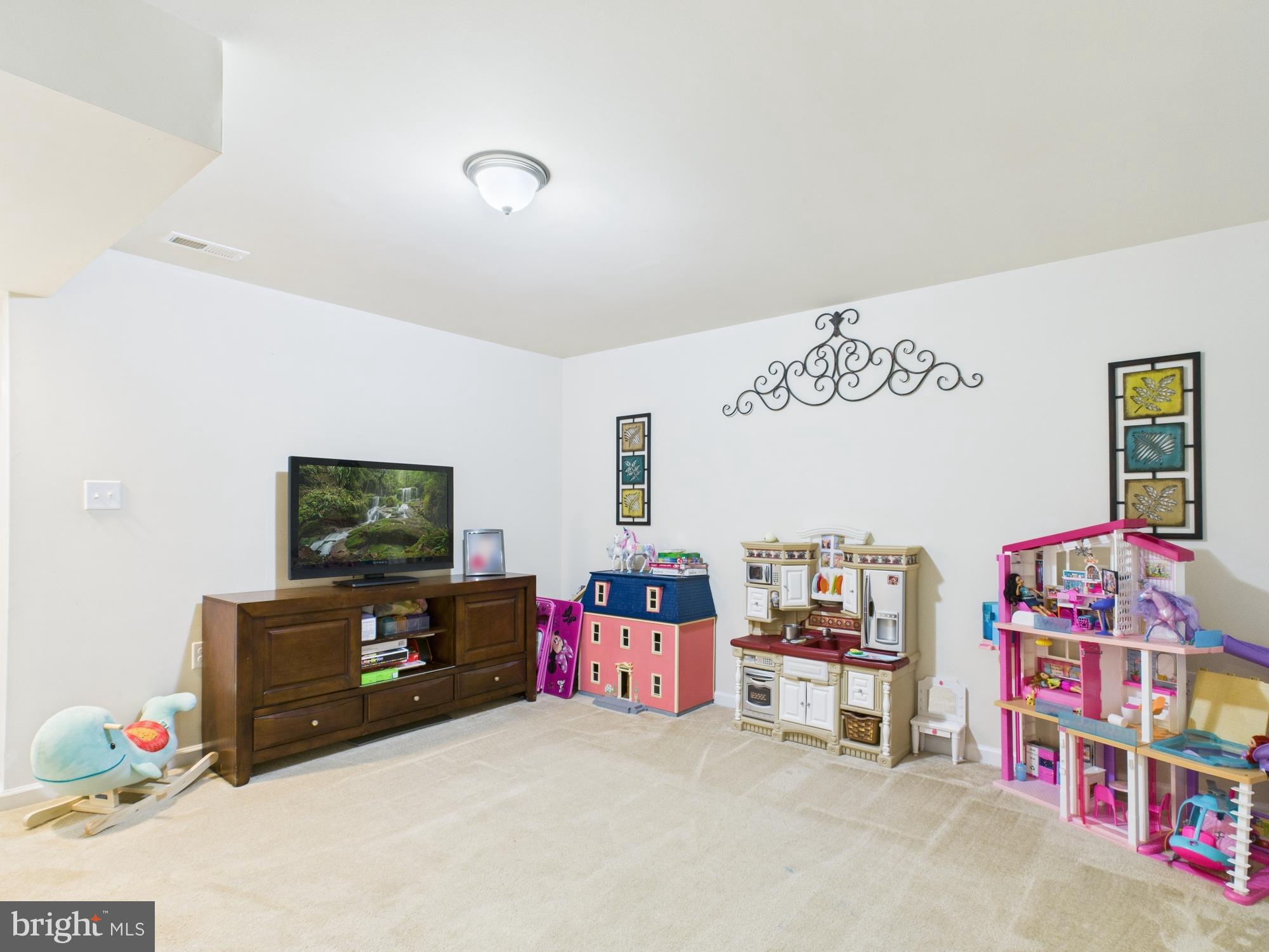 KENSINGTON TERRACE - Residential