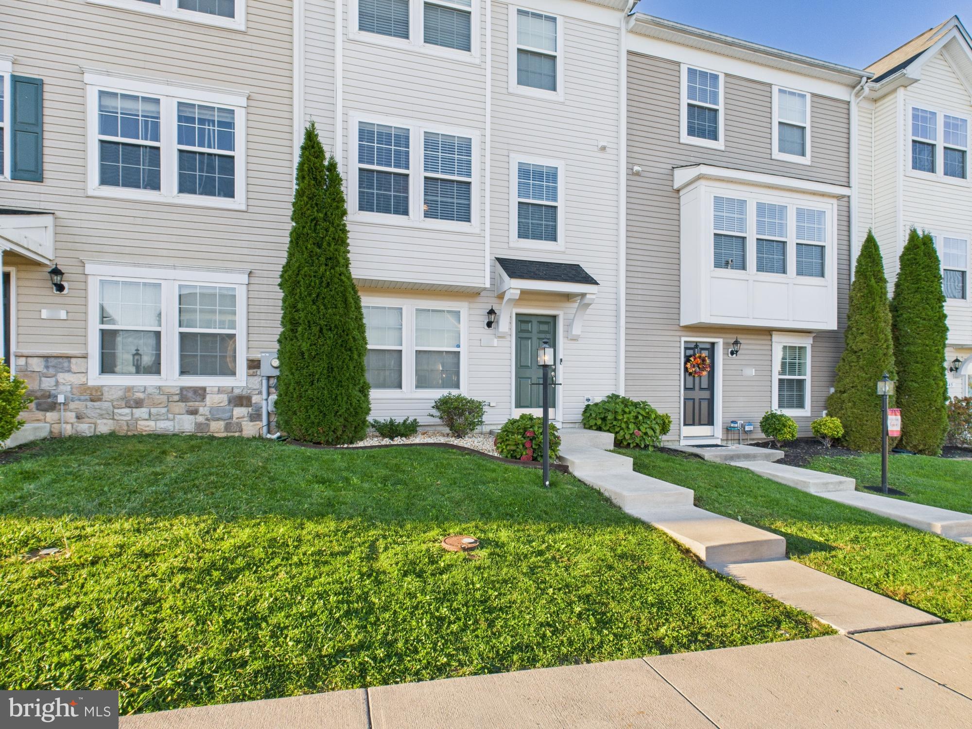 KENSINGTON TERRACE - Residential