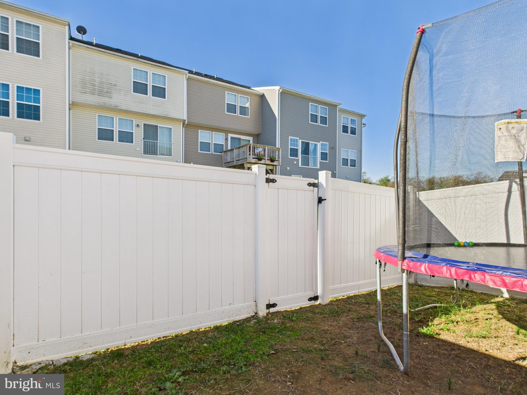 KENSINGTON TERRACE - Residential