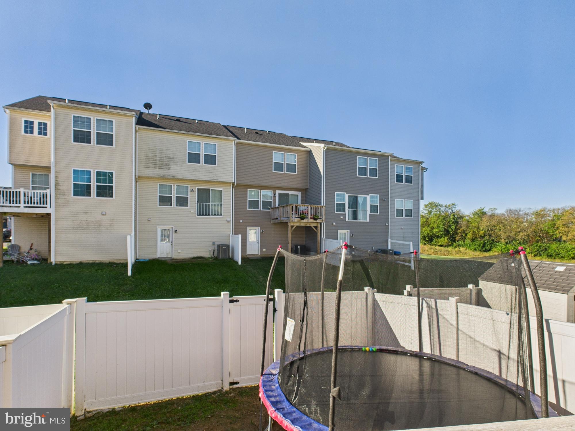 KENSINGTON TERRACE - Residential