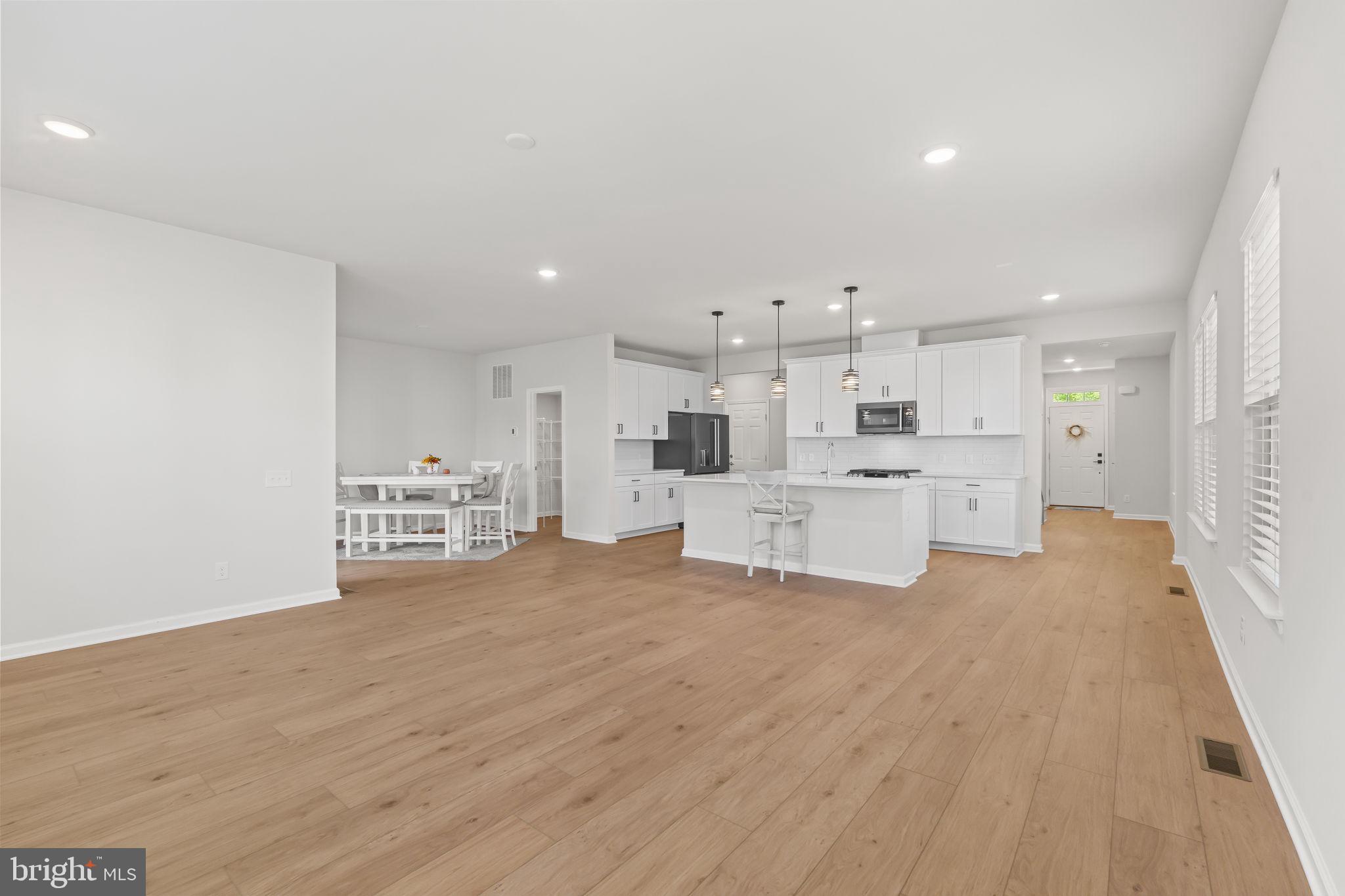 LIBERTY RIDGE - Residential