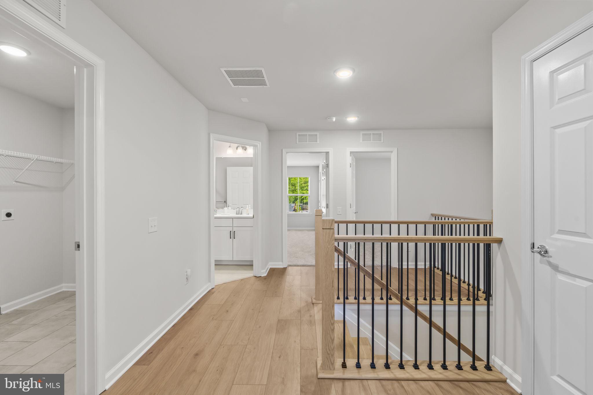 LIBERTY RIDGE - Residential