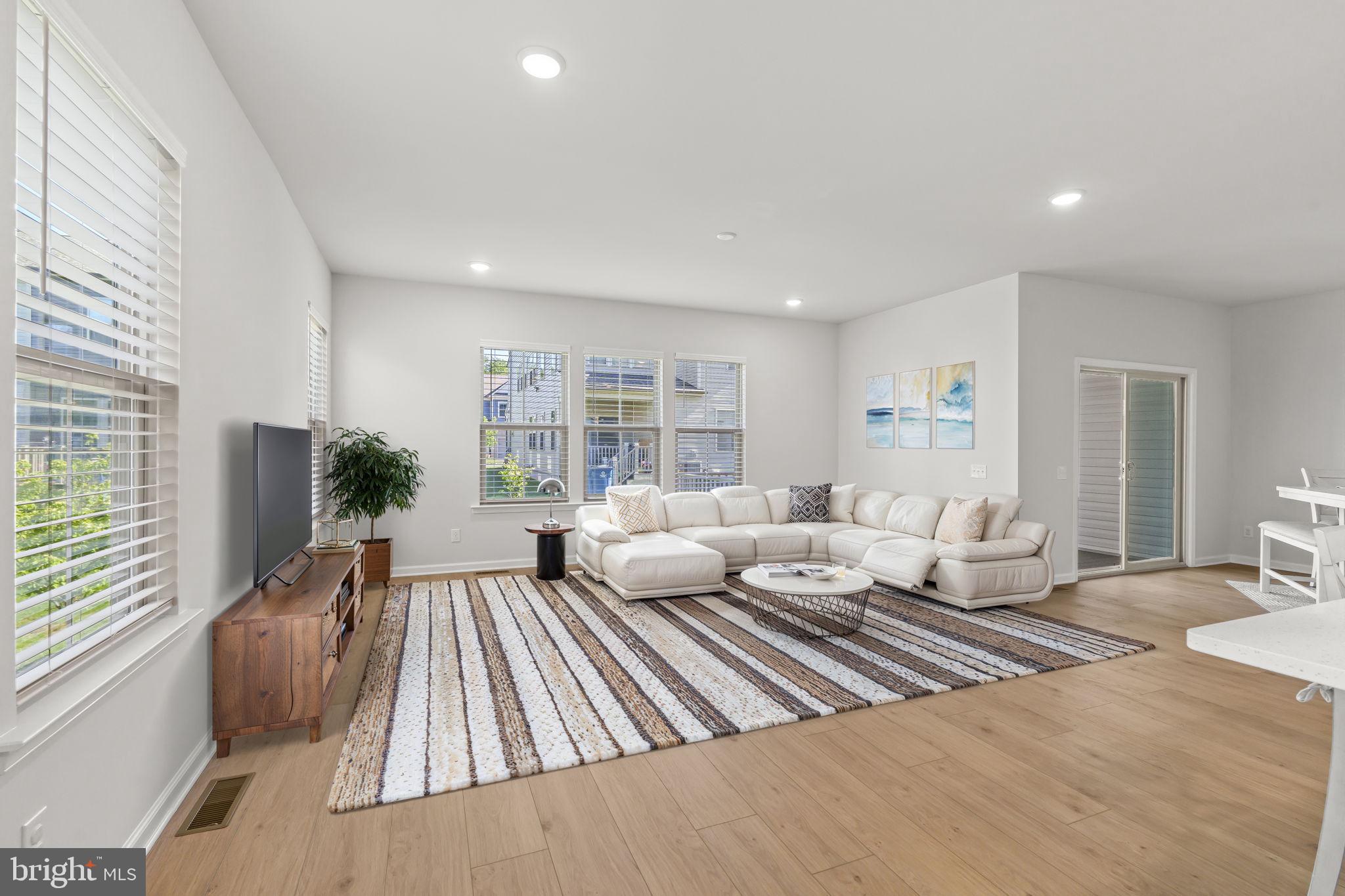 LIBERTY RIDGE - Residential