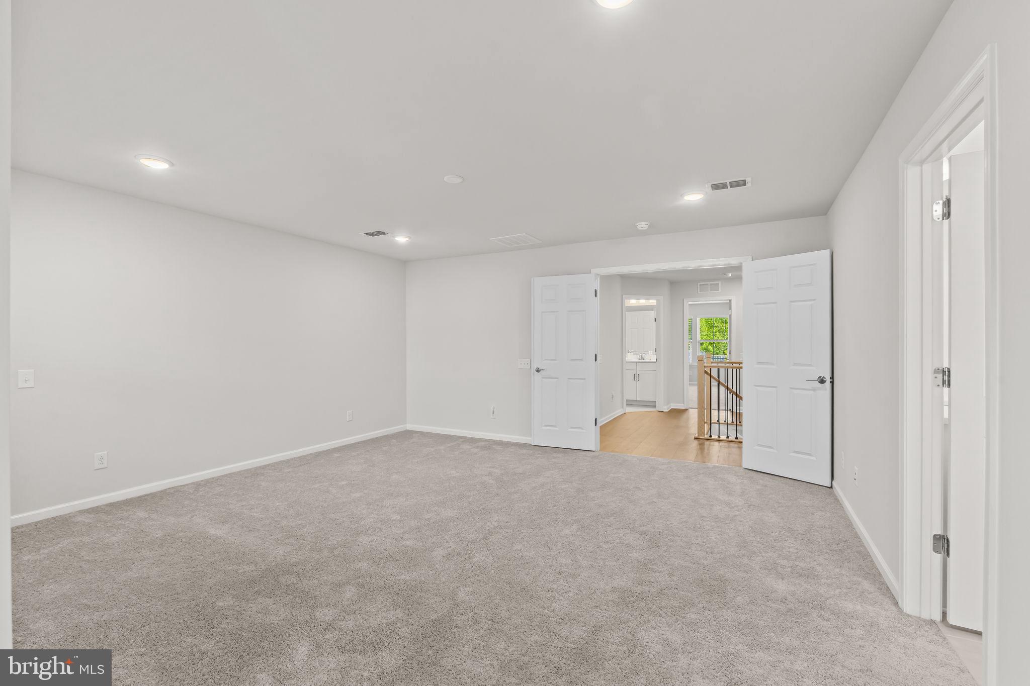 LIBERTY RIDGE - Residential