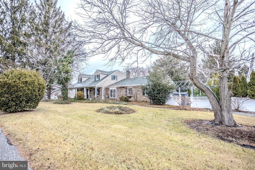 This one of a kind property is a search of a new owner who can restore it to its full potential.  This home is an entertainer's dream with private courtyard, in-ground pool, immense sun room, custom family and dining room, first floor primary suite, over 2000 main floor finished square feet.  The upper level features three additional bedrooms and a full bath.  The lower level offers in-law suite potential with a large rec room, bedroom and bathroom as well as separate entrance from the exterior.   Schedule your tour today and Don't forget to bring your decorating ideas!