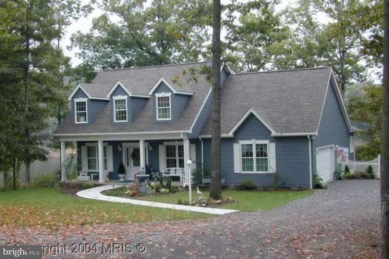 LAKEWOOD - Residential