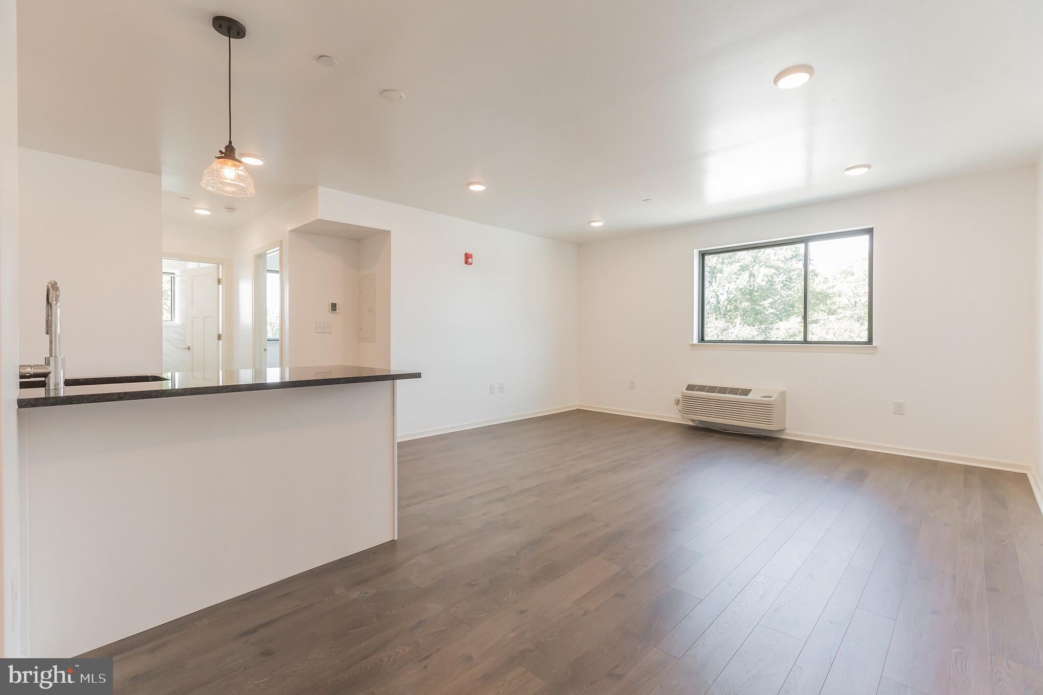 6778 RIDGE AVENUE 401