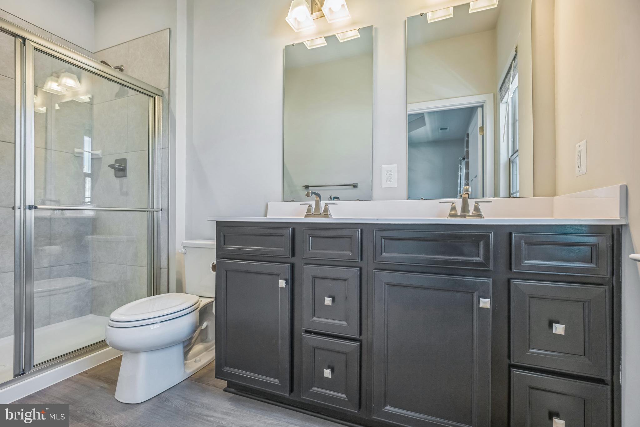 TIMOTHY BRANCH TOWNS - Residential Lease