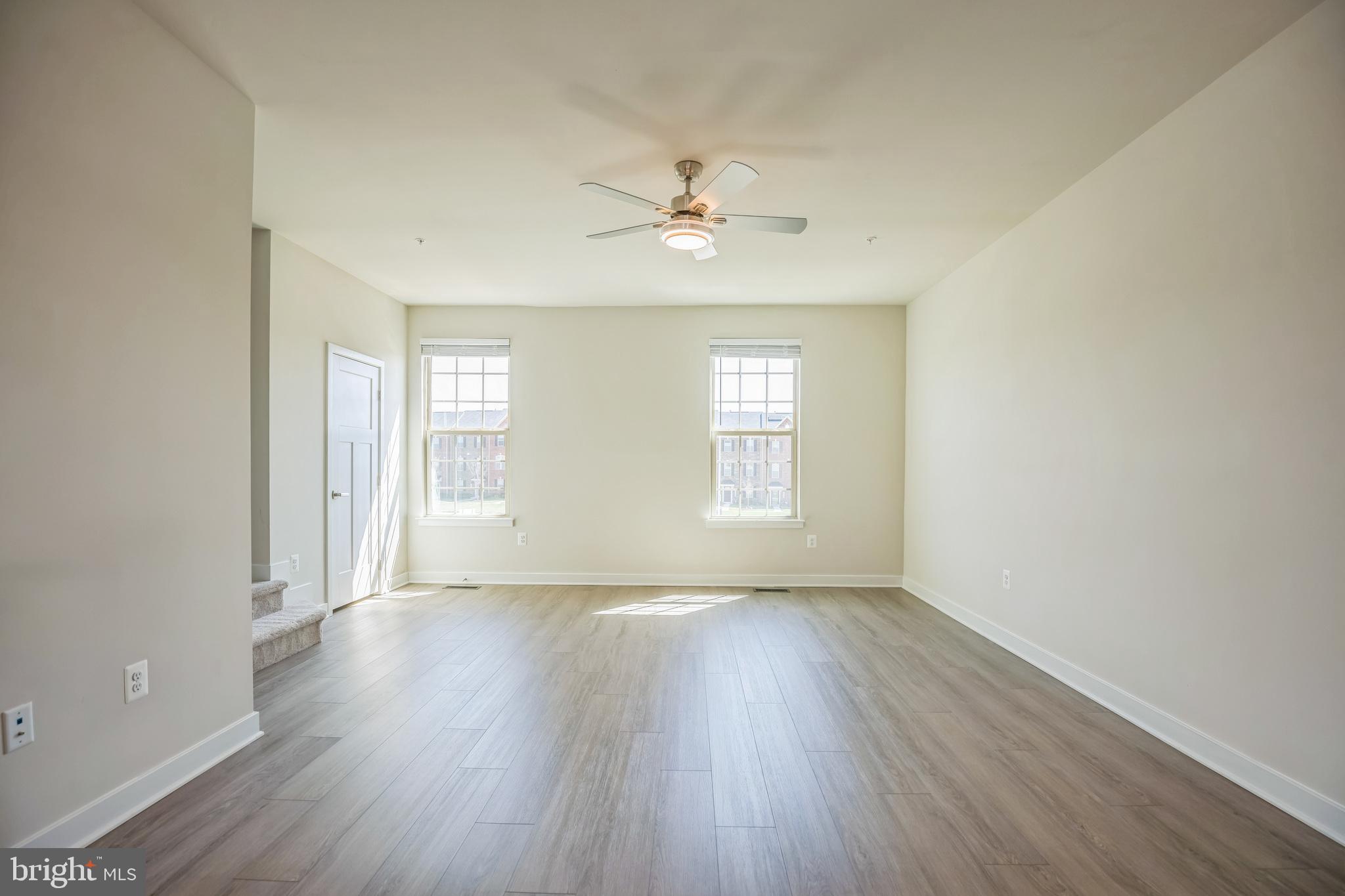 TIMOTHY BRANCH TOWNS - Residential Lease