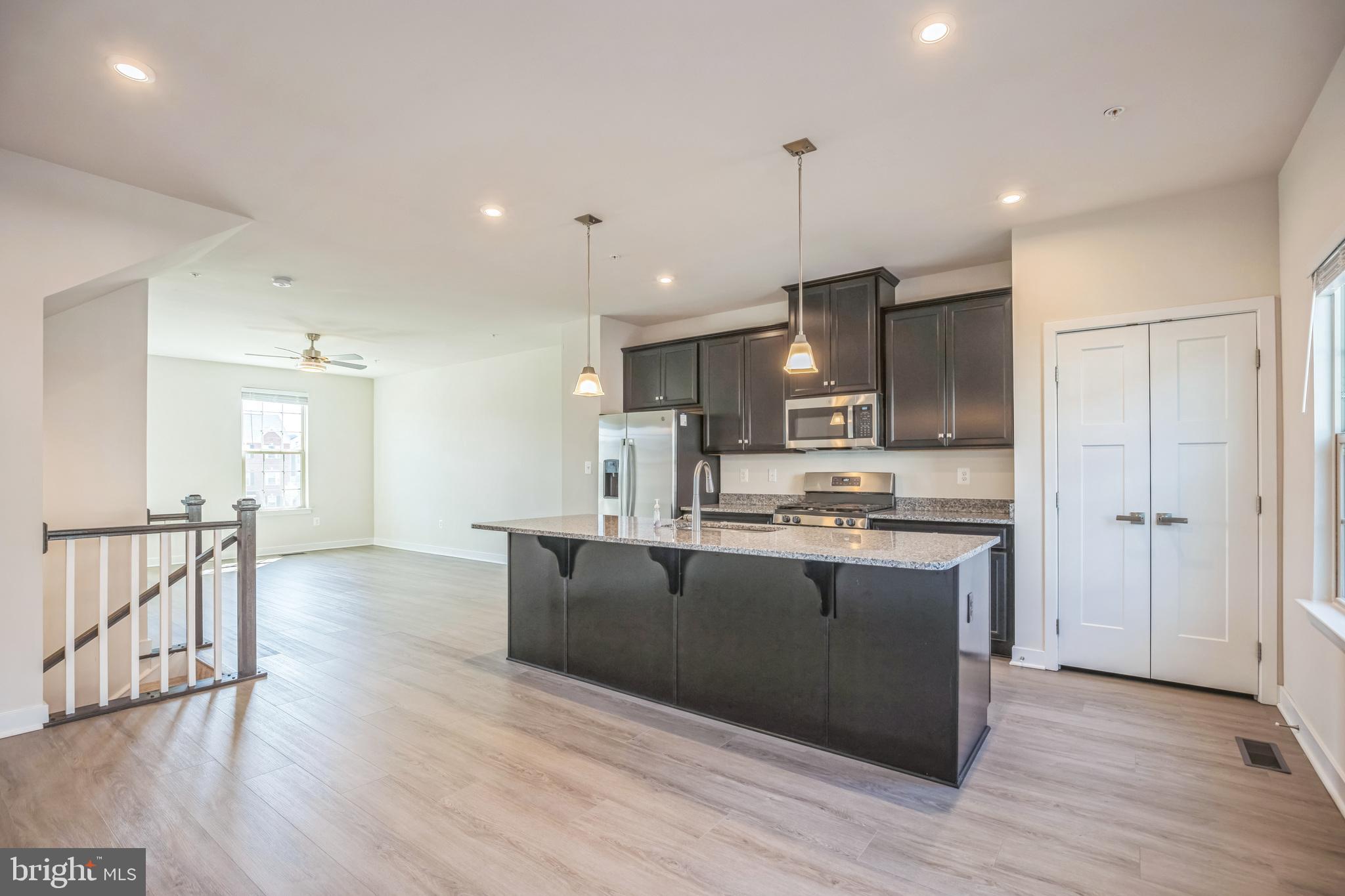 TIMOTHY BRANCH TOWNS - Residential Lease