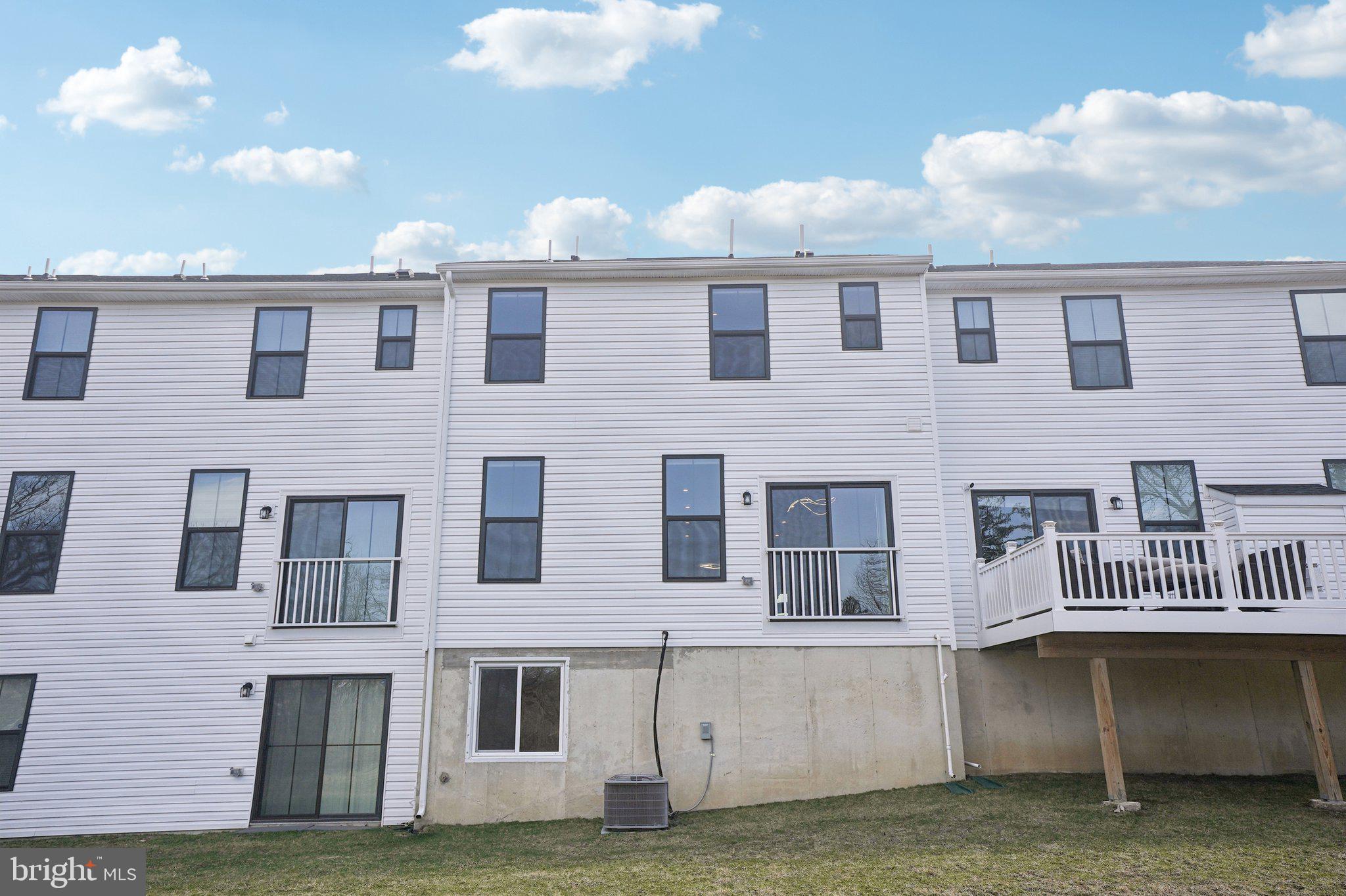 ASHBOURNE MEADOWS - Residential