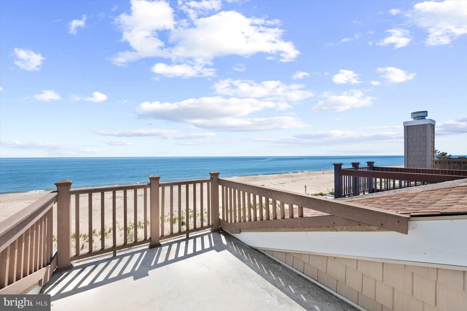 TOWER SHORES - Residential