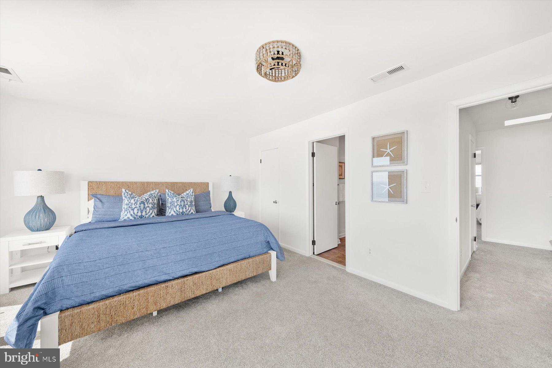 TOWER SHORES - Residential