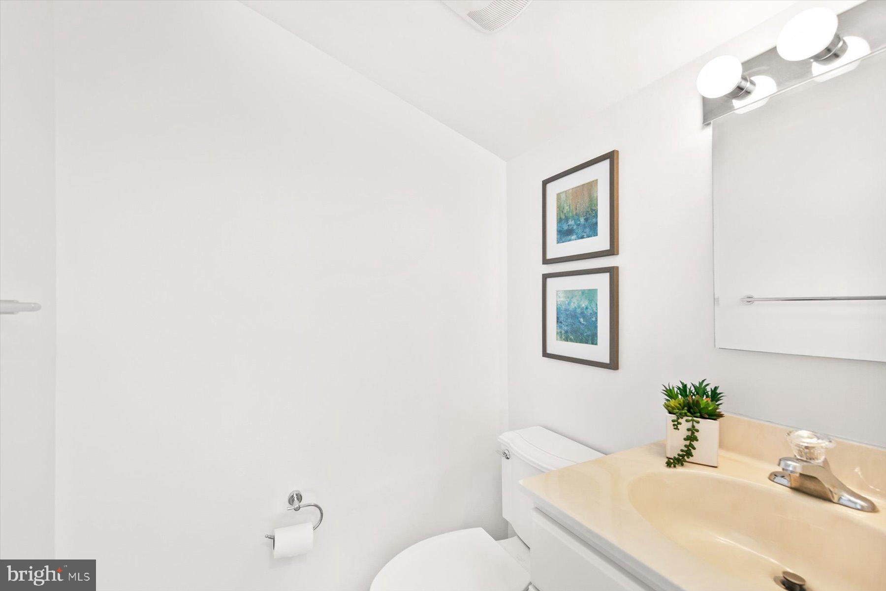 TOWER SHORES - Residential