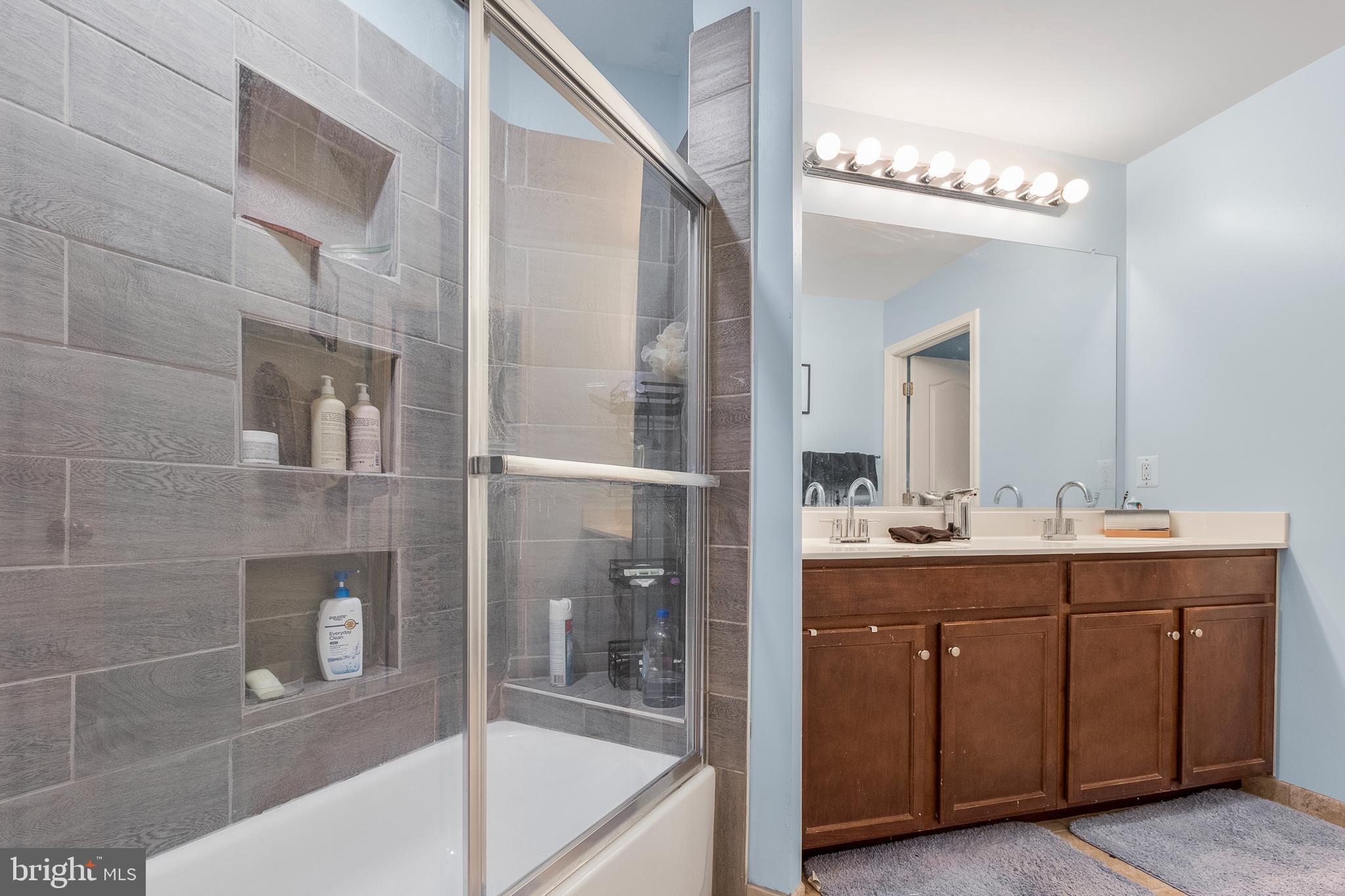 STONE RIDGE SOUTH - Residential