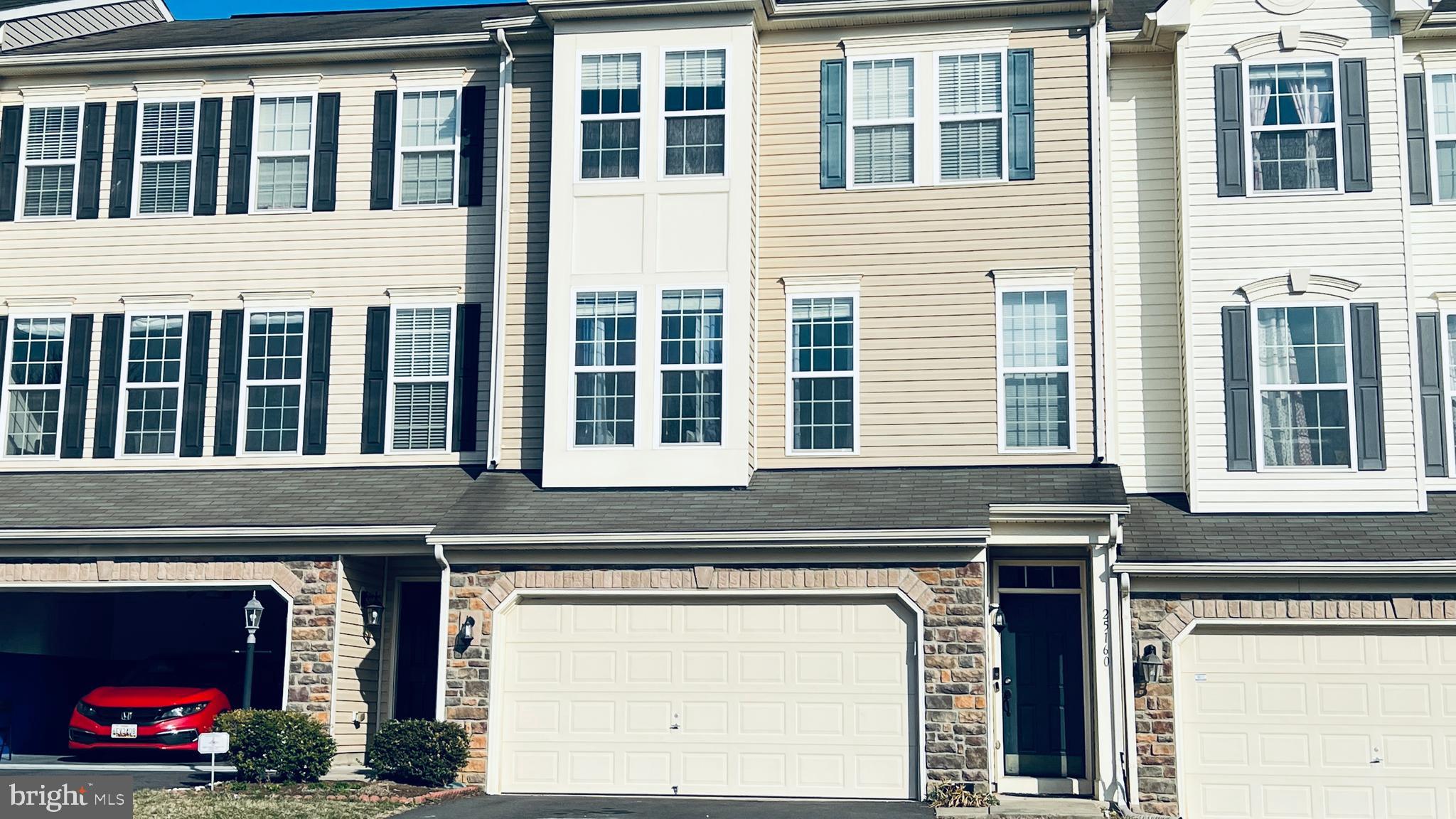 STONE RIDGE SOUTH - Residential