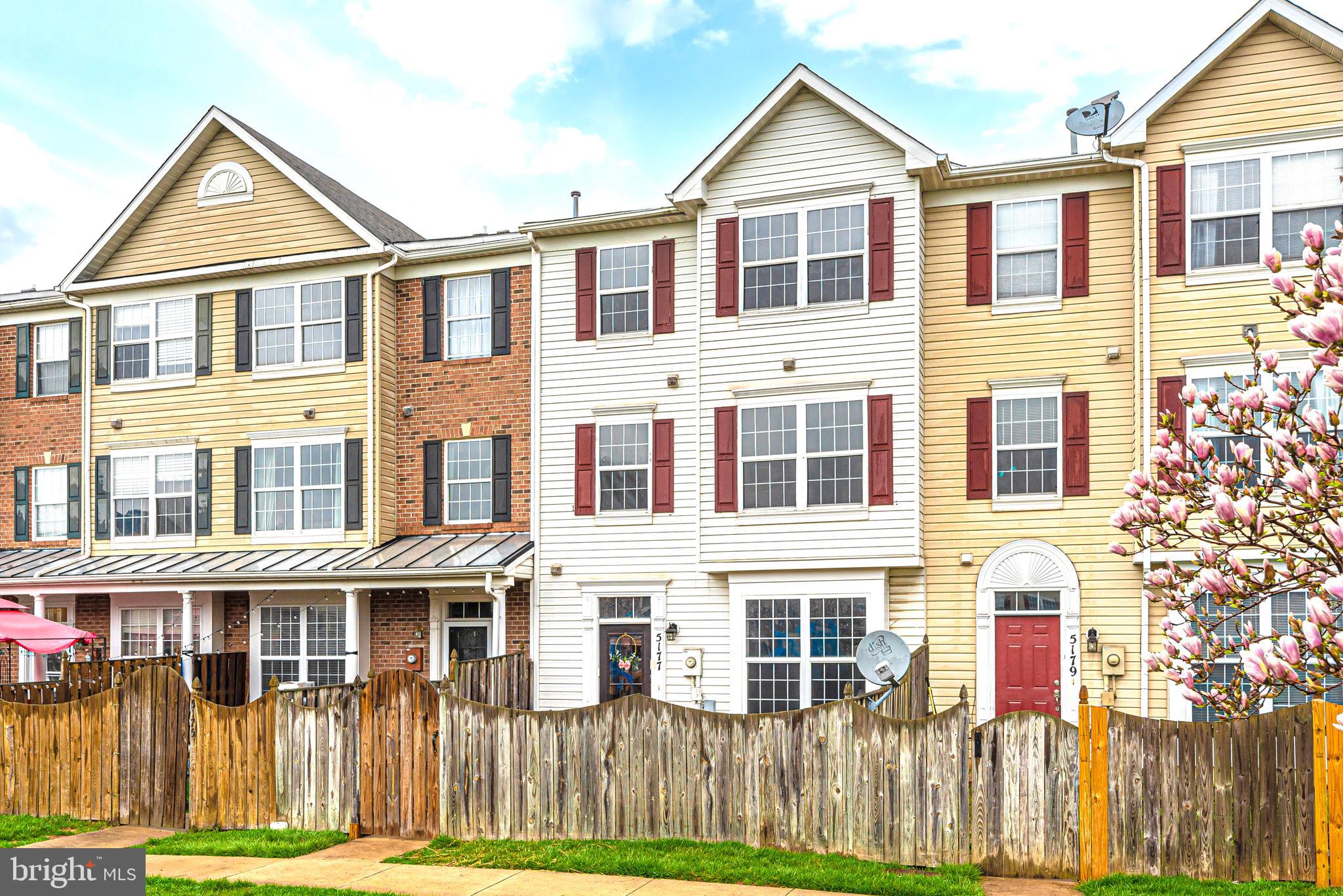 KINGSBROOK - Residential