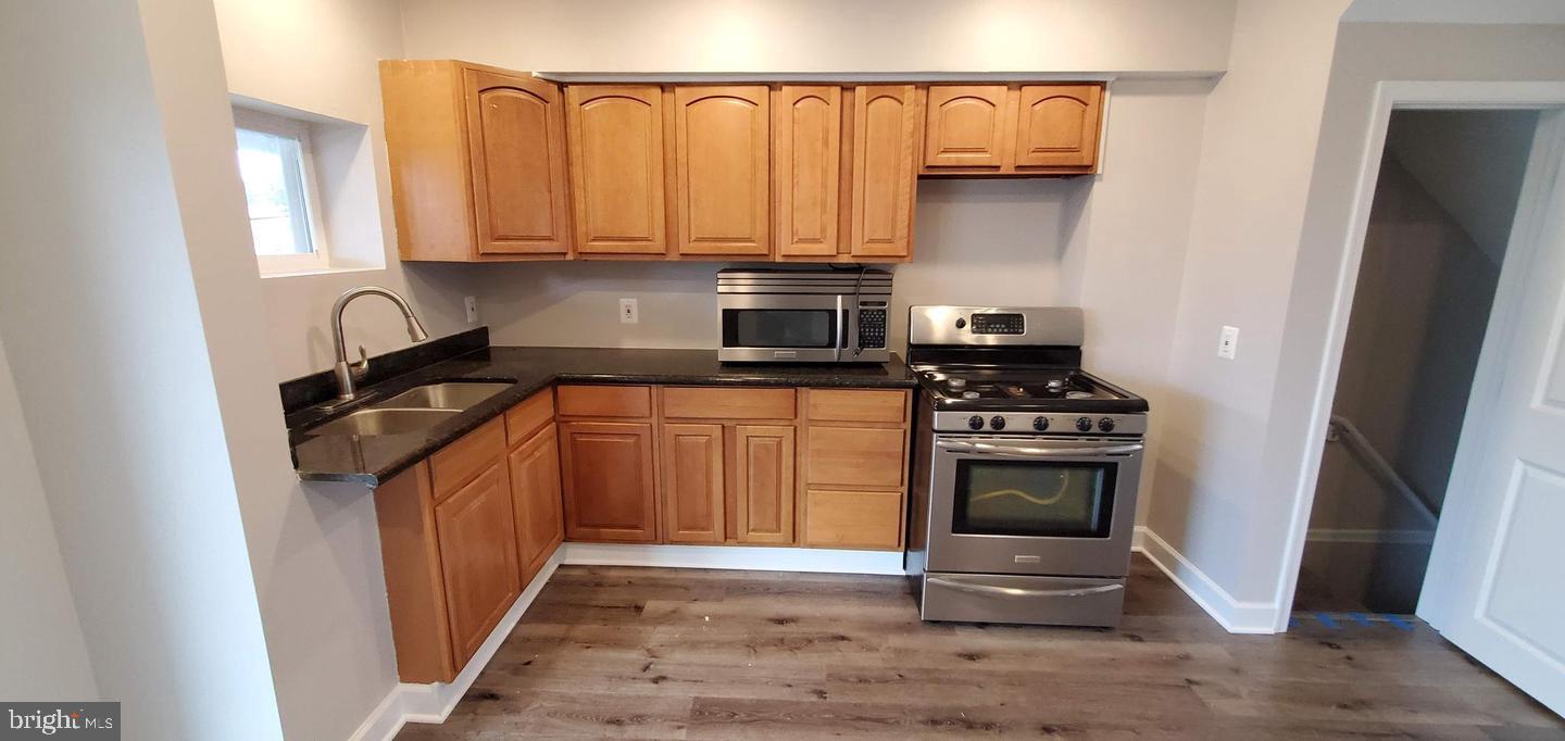 ESSEX - Residential Lease