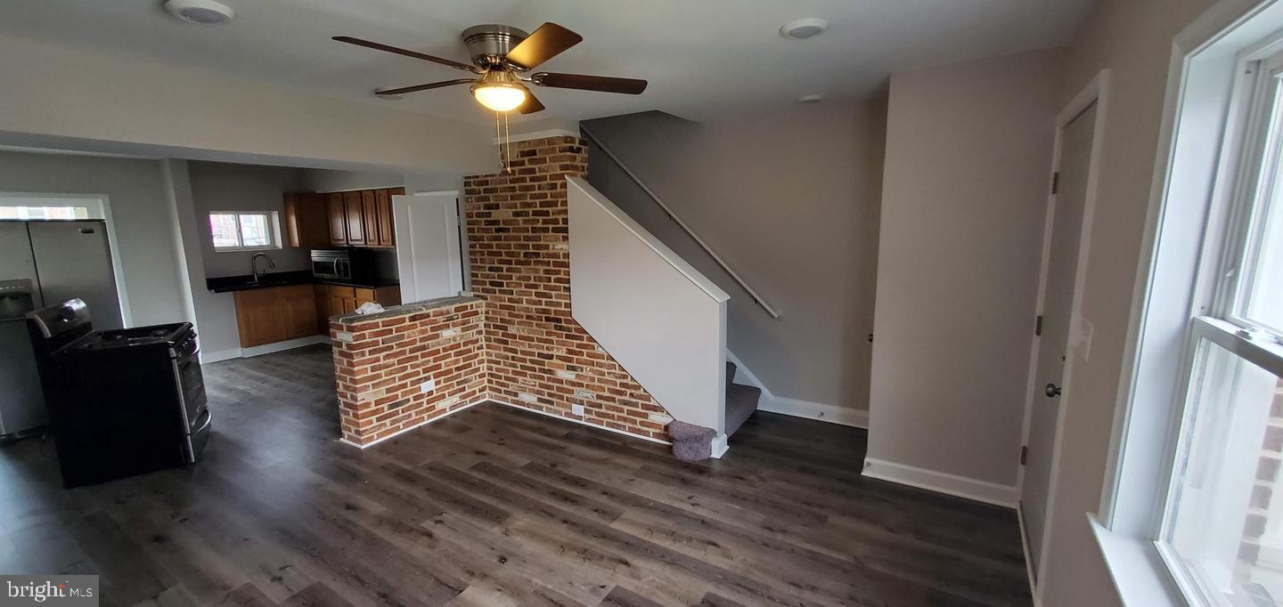 ESSEX - Residential Lease