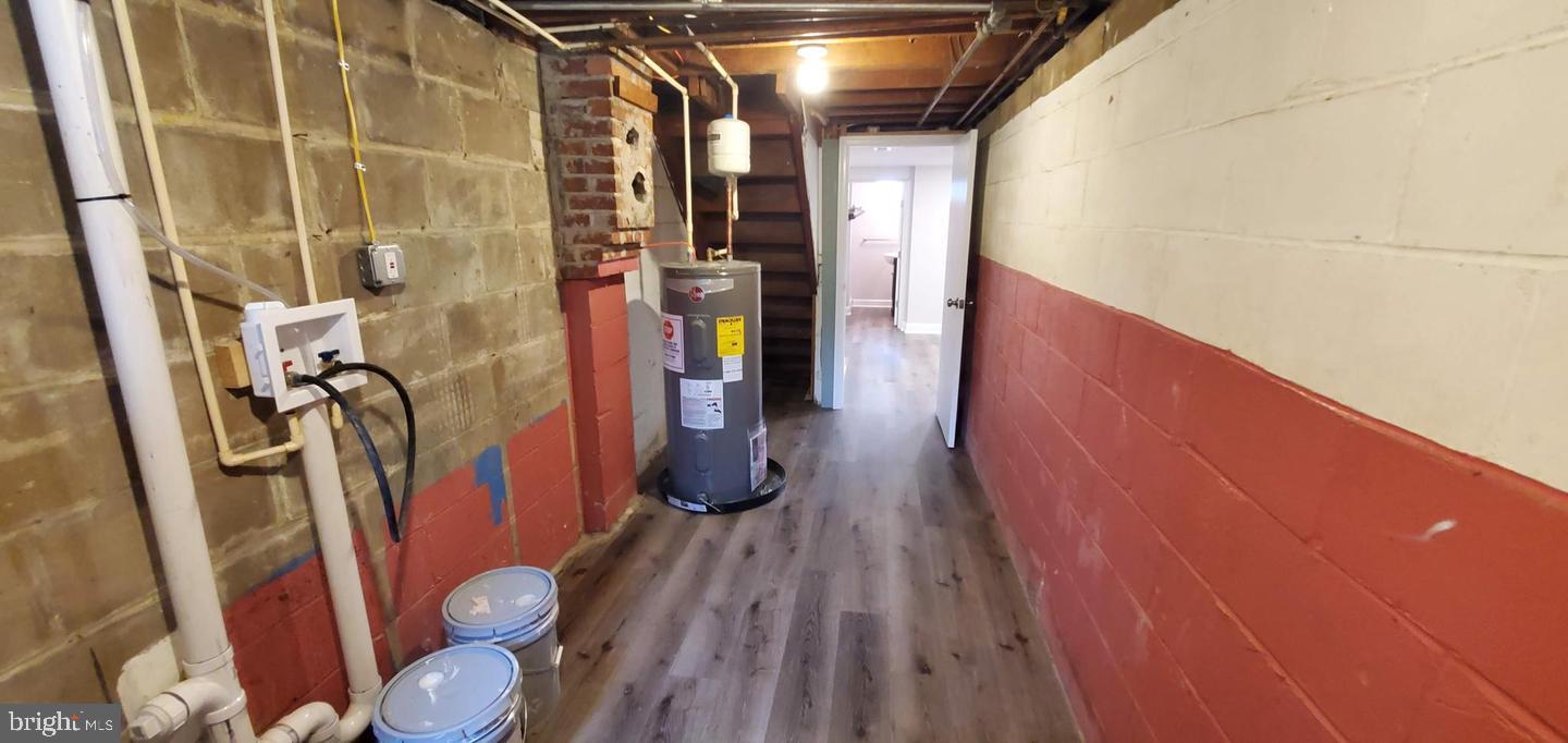 ESSEX - Residential Lease