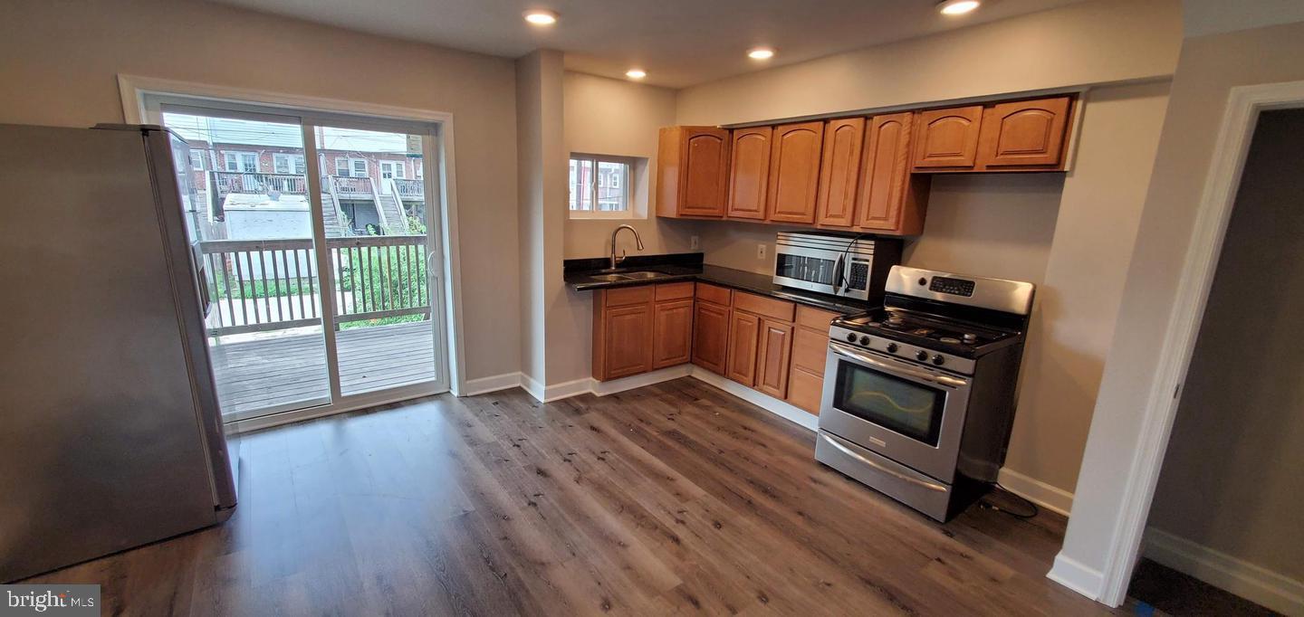 ESSEX - Residential Lease