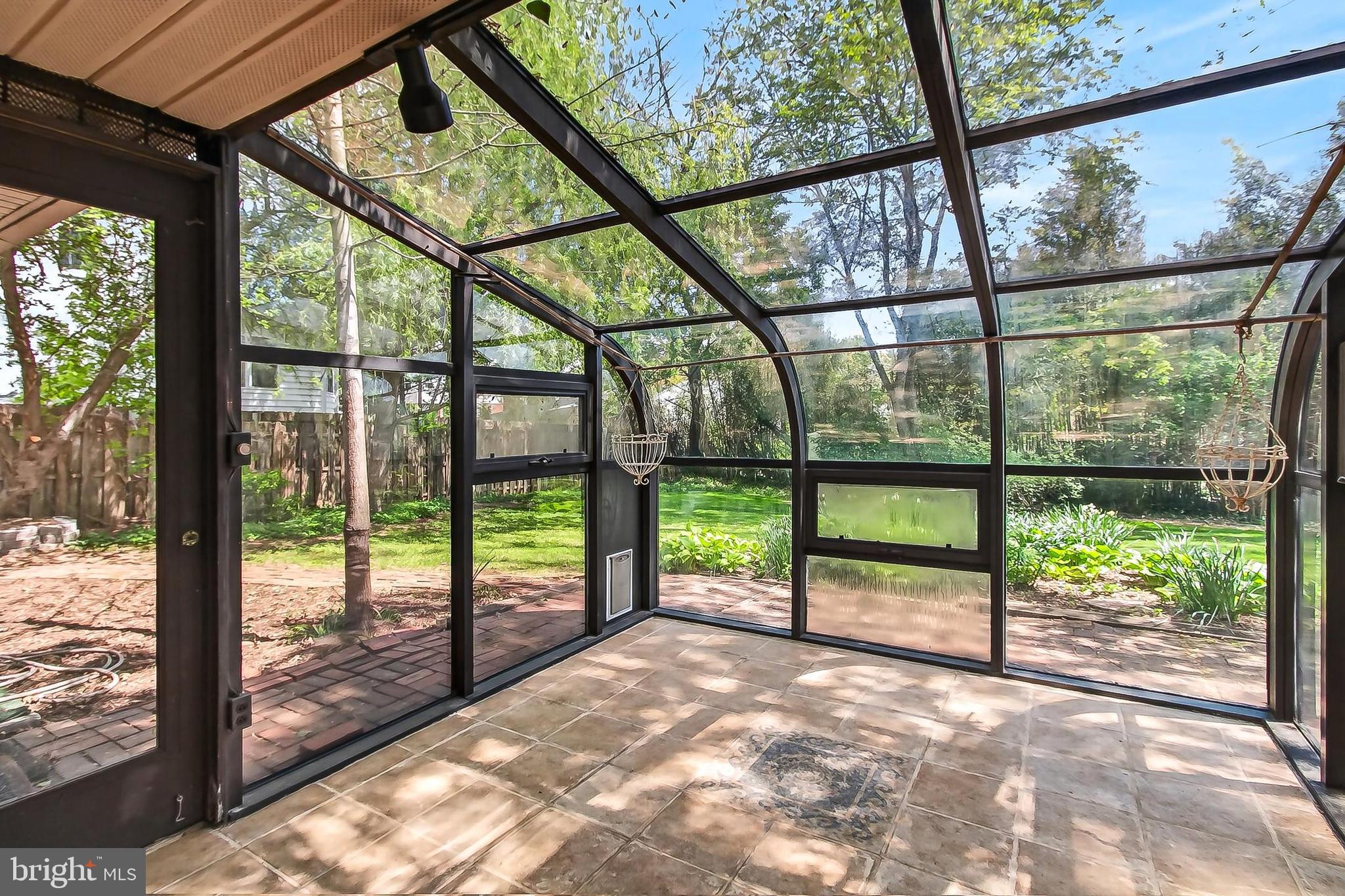 RAVENSWORTH - Residential