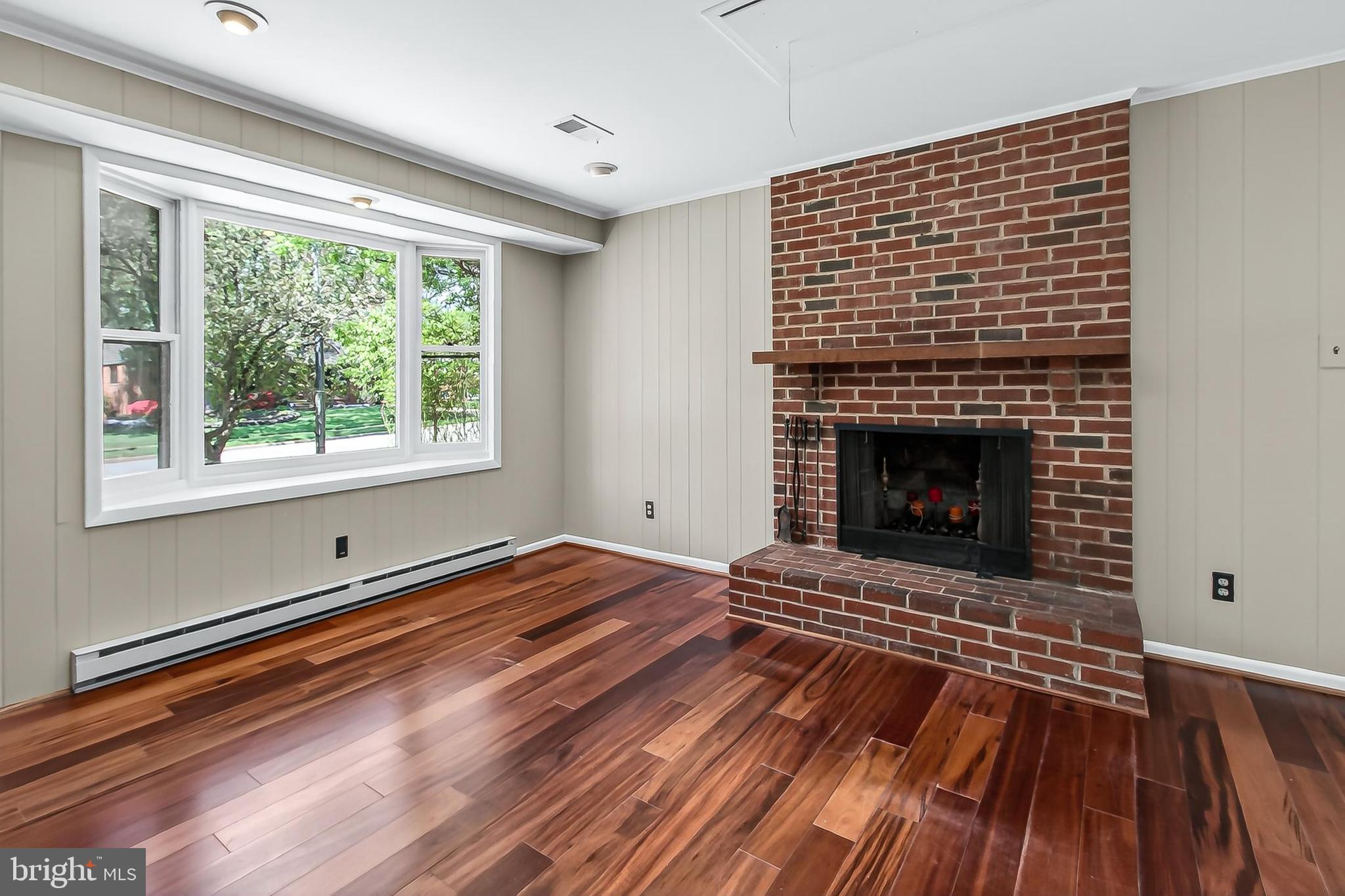 RAVENSWORTH - Residential