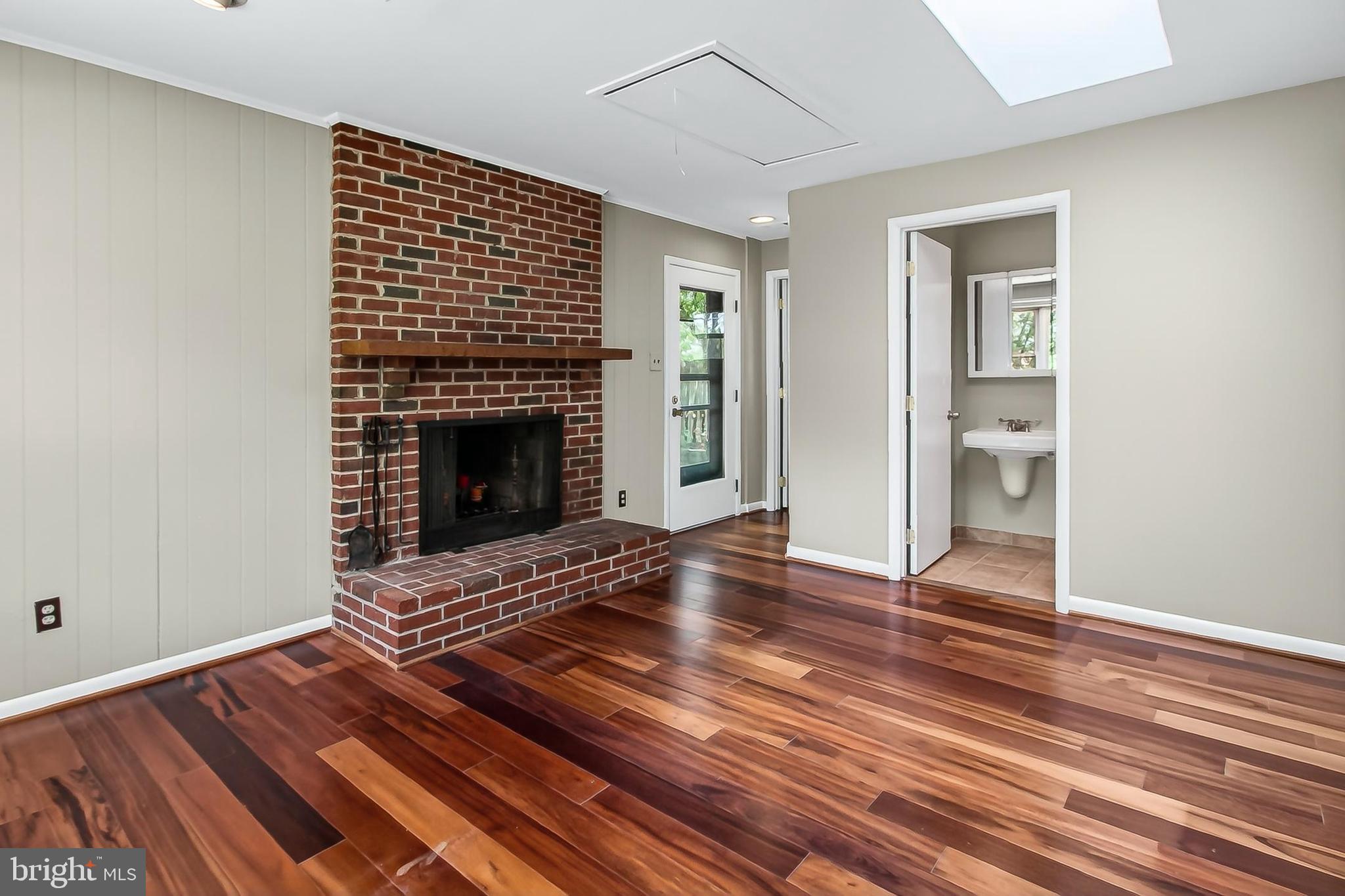 RAVENSWORTH - Residential