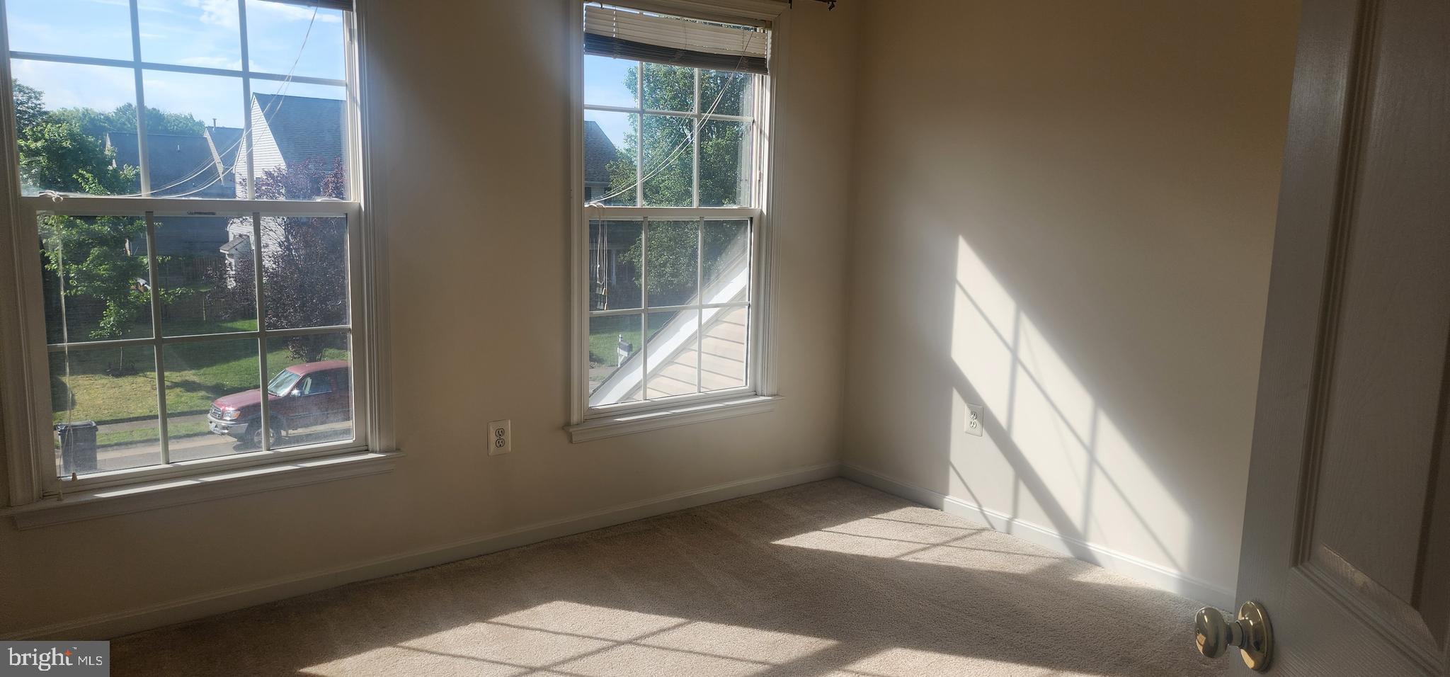 RIVER MEADOWS - Residential Lease