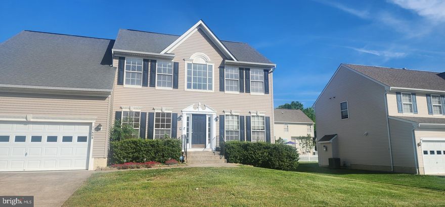 This home could be yours to rent!
 Welcome to the sought-after River Meadows in Fredericksburg, VA! This stunning 4 bedroom, 3.5 bathroom home boasts an upgraded kitchen, perfect for cooking and entertaining. Enjoy the convenience of being close to everything, with easy access to shopping, dining, and entertainment. The spacious deck is ideal for relaxing and enjoying the outdoors. Need a quiet space to work or study? The office/study provides the perfect retreat. The Owner's Suite offers a private oasis with its own en-suite bathroom. With 3 finished levels, there is plenty of room for everyone to spread out and enjoy. Don't miss out on this amazing opportunity to call River Meadows home!
More photos will be available once tenant vacates.