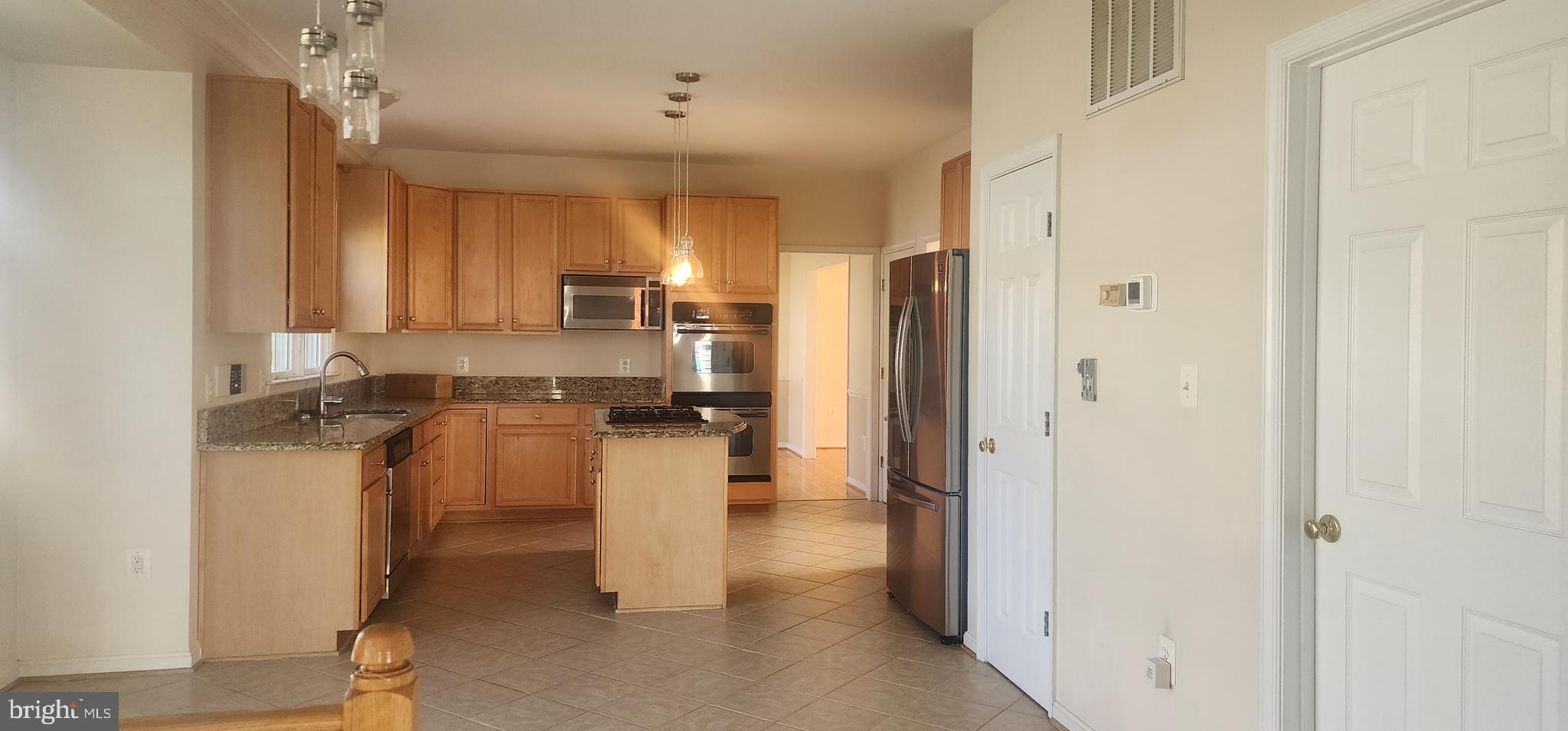 RIVER MEADOWS - Residential Lease