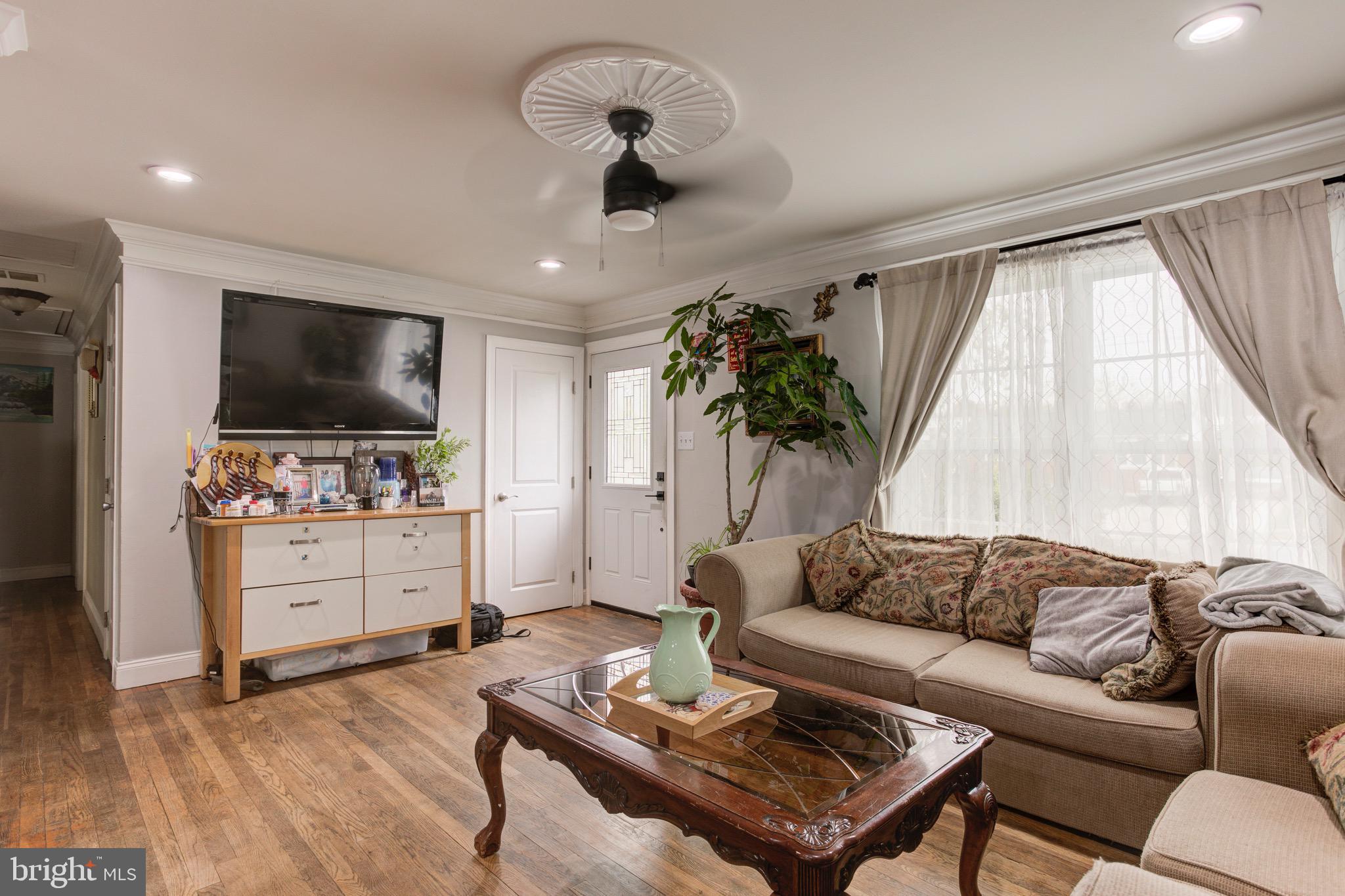 DALE CITY - Residential