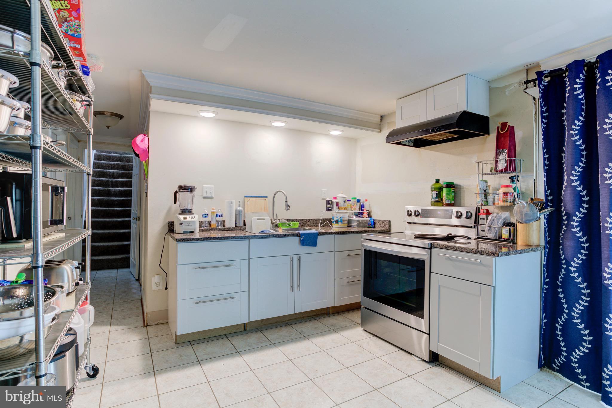 DALE CITY - Residential