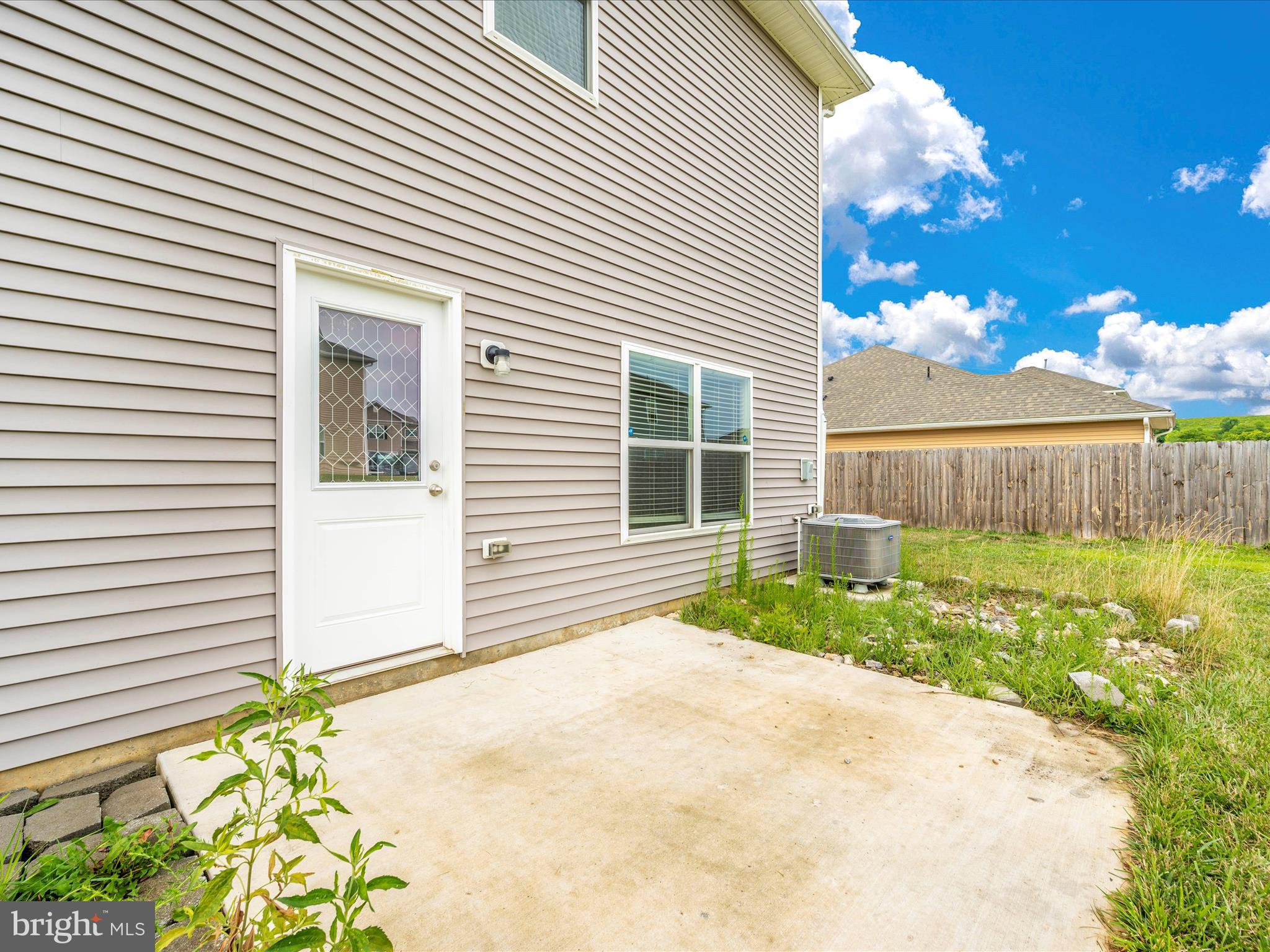 MCGINNIS POINT - Residential