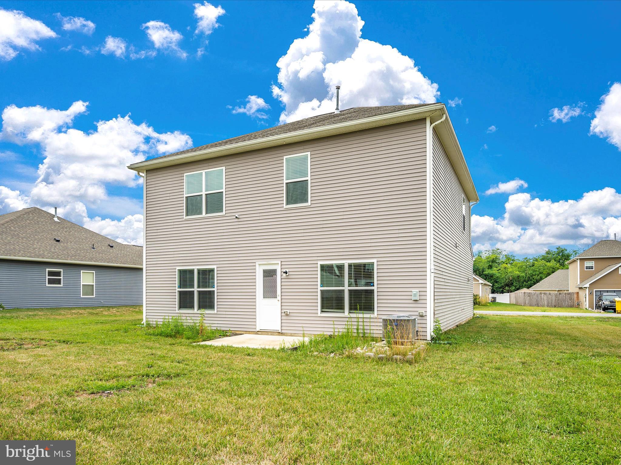 MCGINNIS POINT - Residential