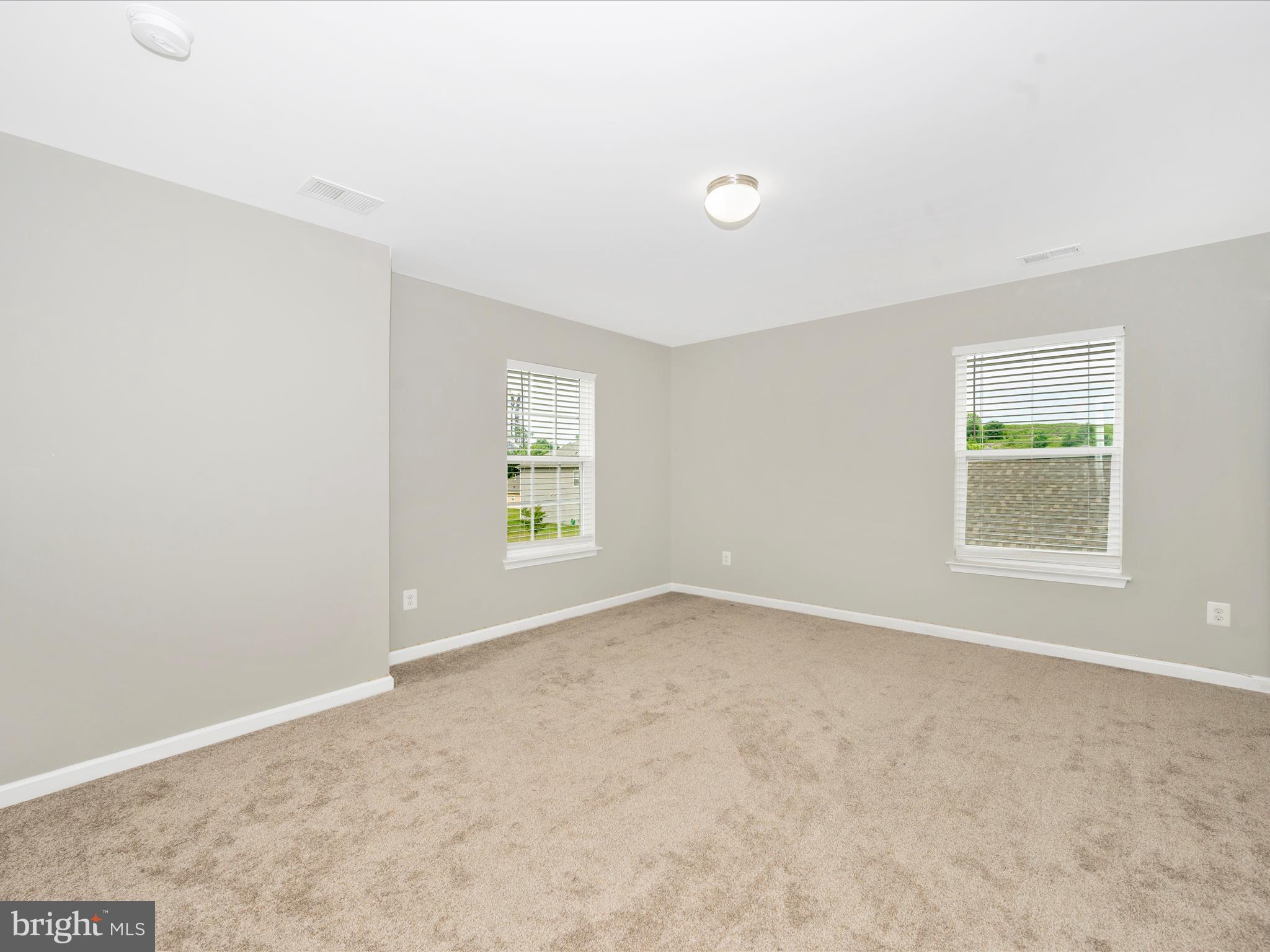 MCGINNIS POINT - Residential