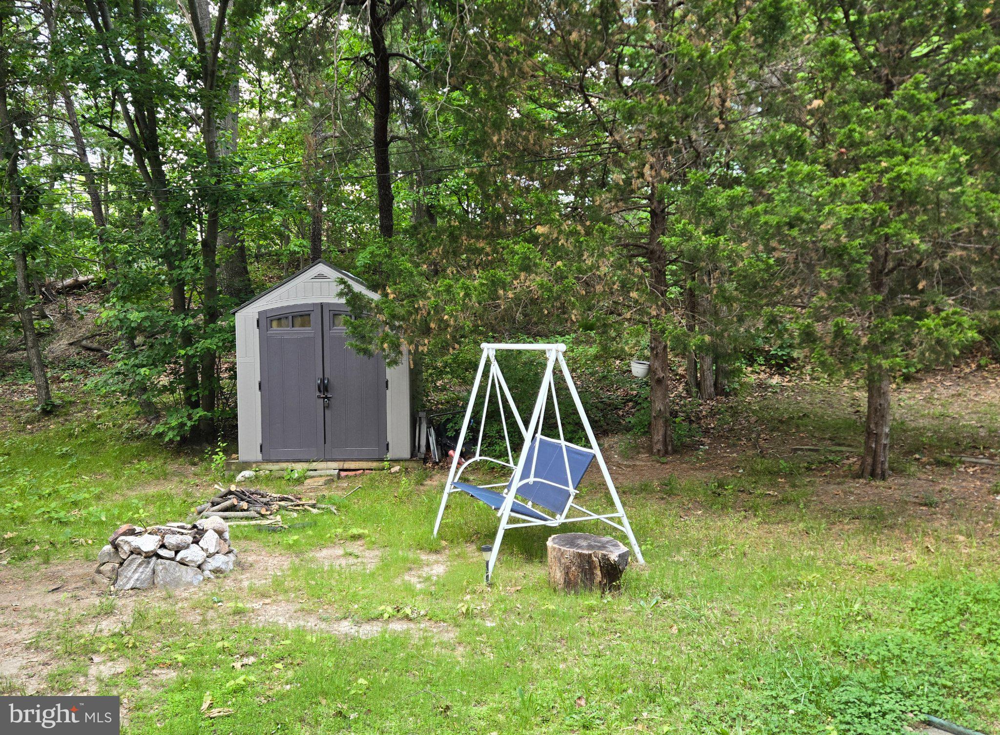 HOLIDAY MOBILE ESTATES - Residential