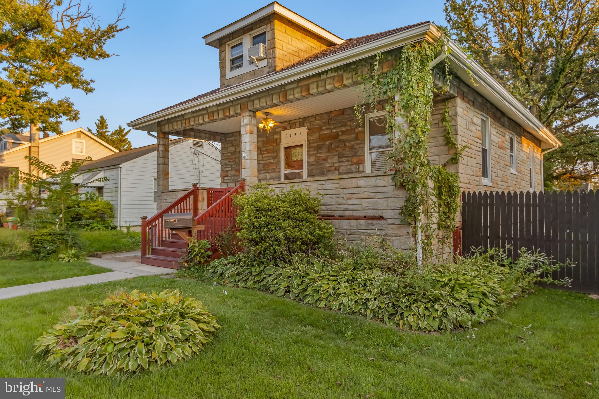 PARKVILLE - Residential