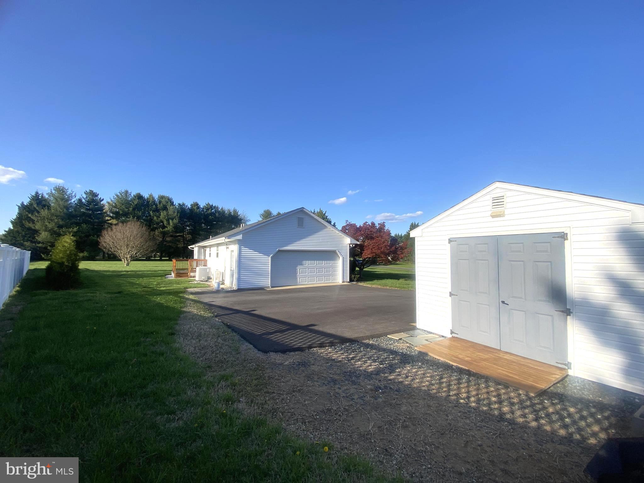 FIKES ORCHARD - Residential