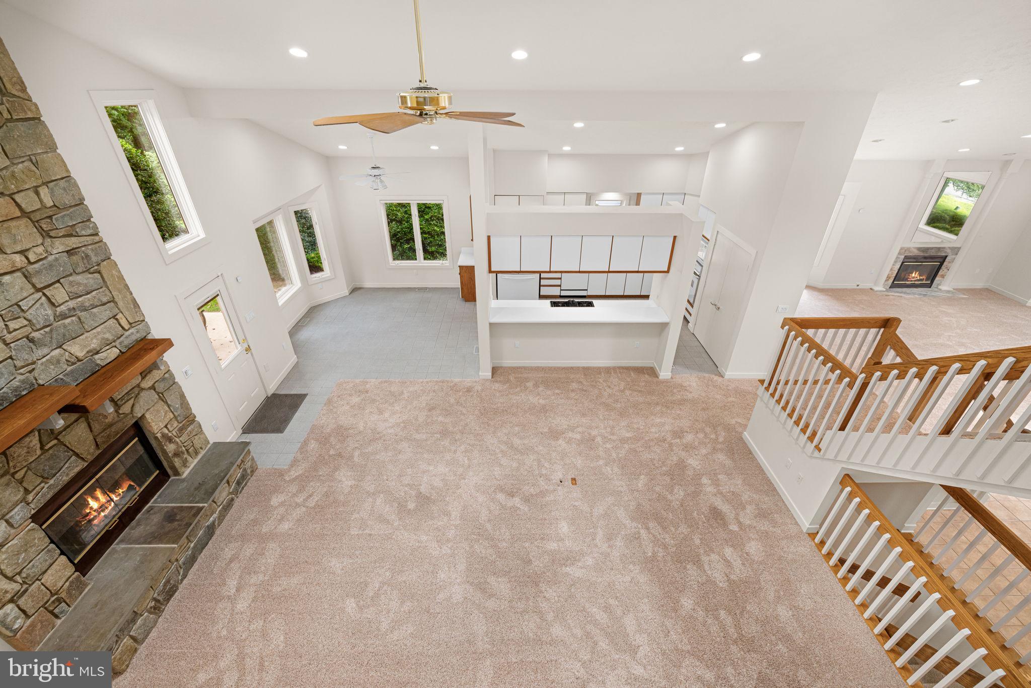 ELIZABETH GLEN - Residential