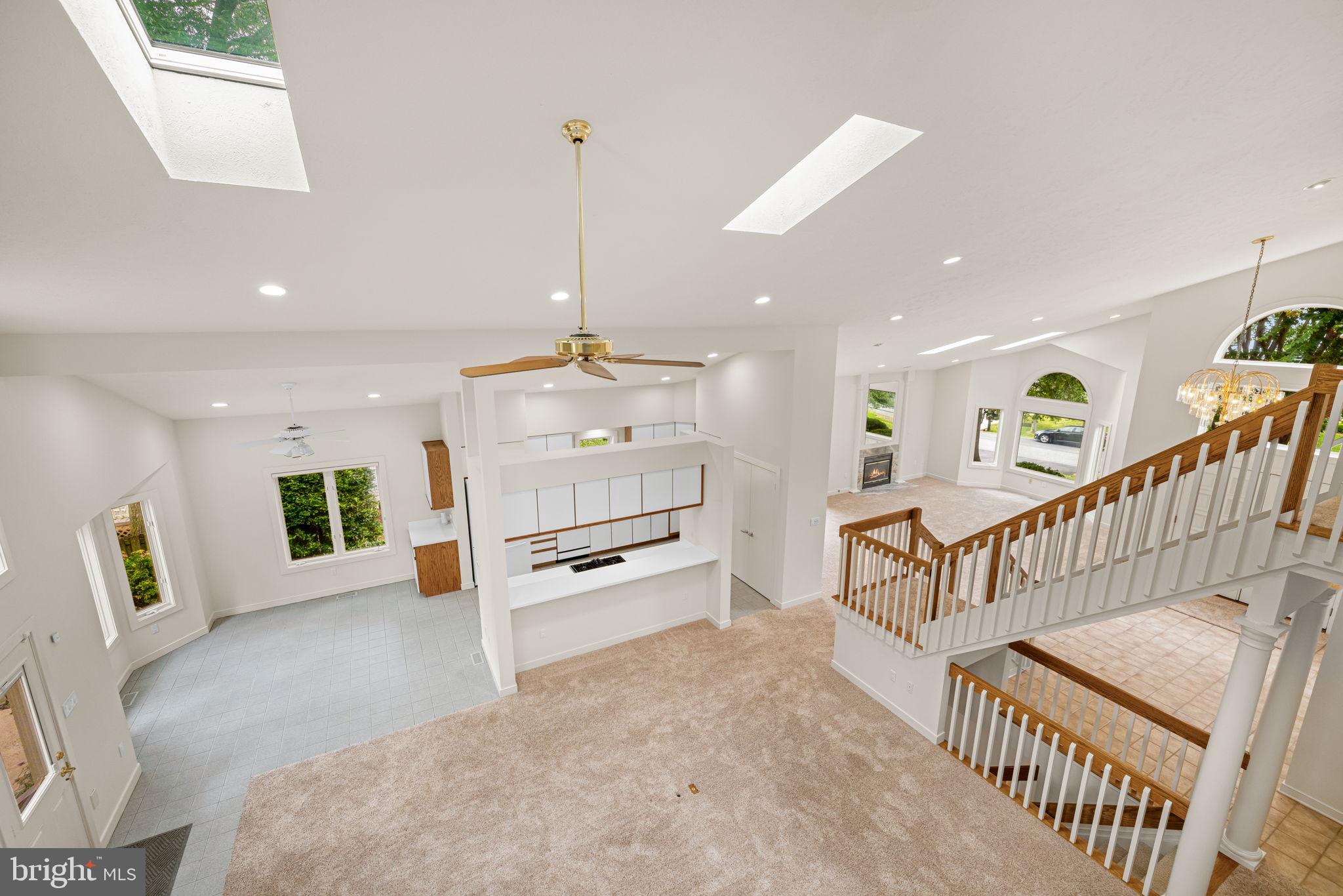 ELIZABETH GLEN - Residential