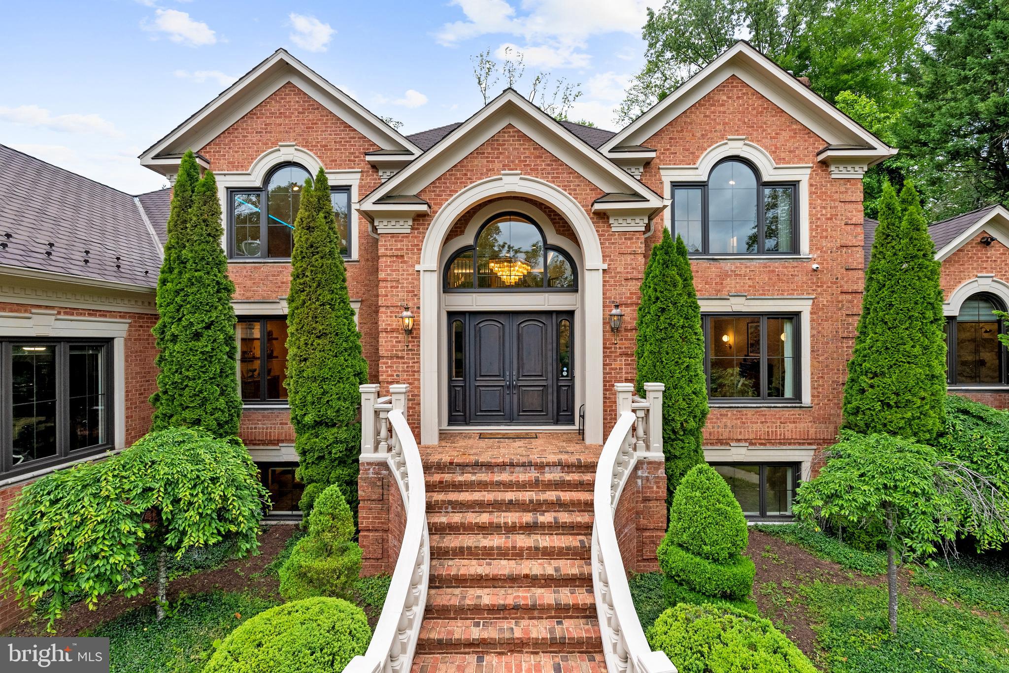 1102 MILL RIDGE
