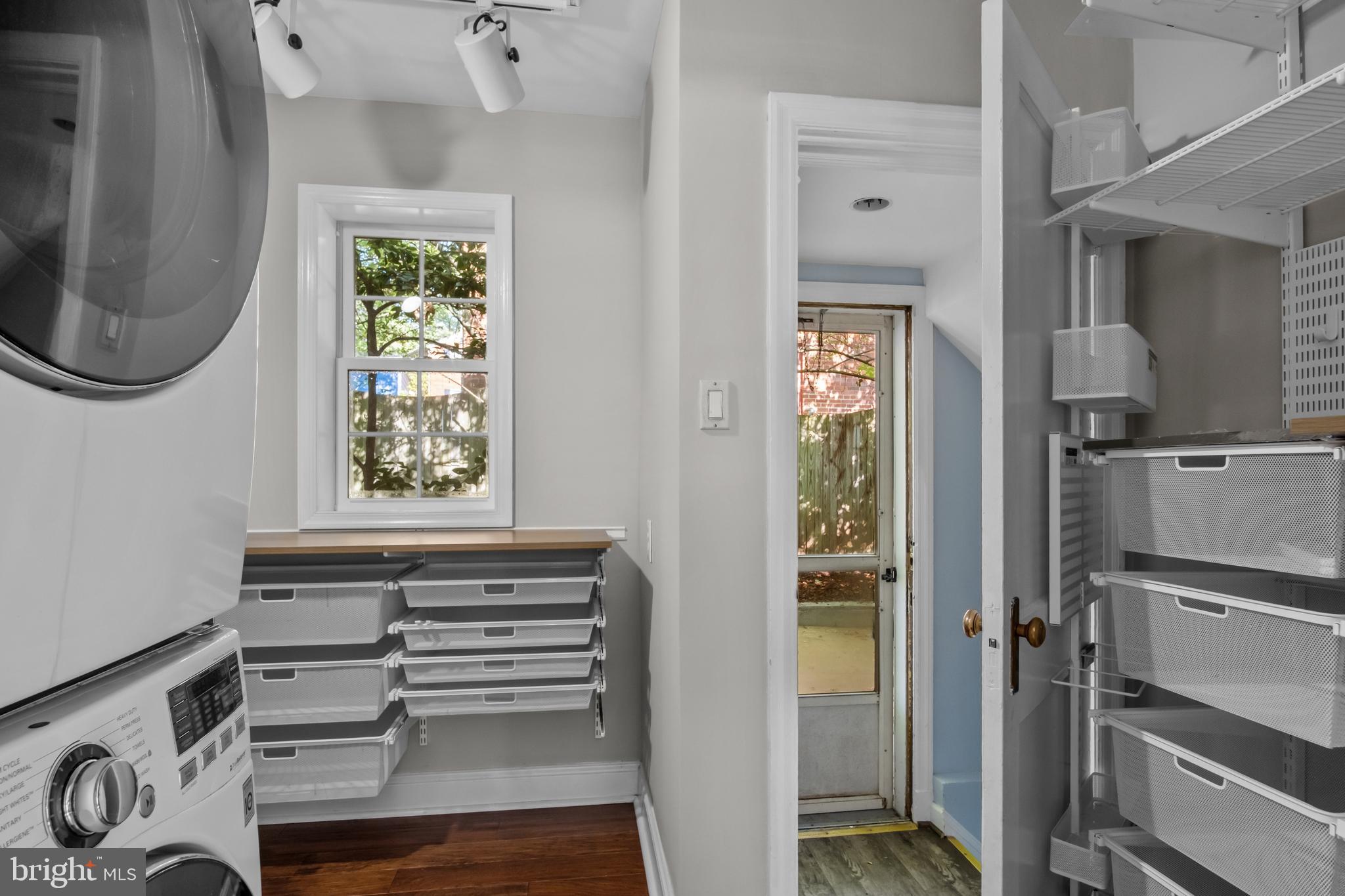 COLUMBIA FOREST - Residential