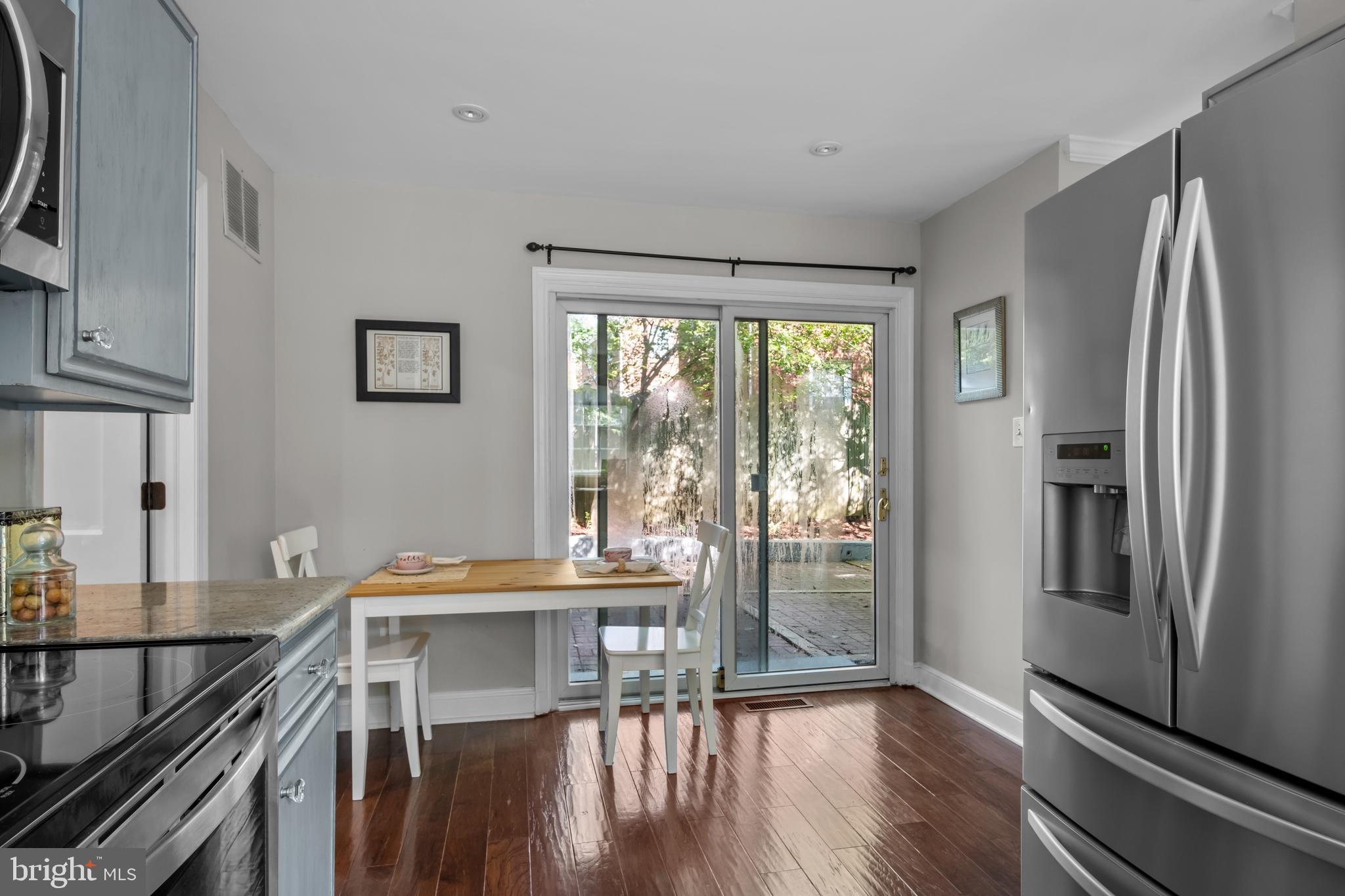 COLUMBIA FOREST - Residential