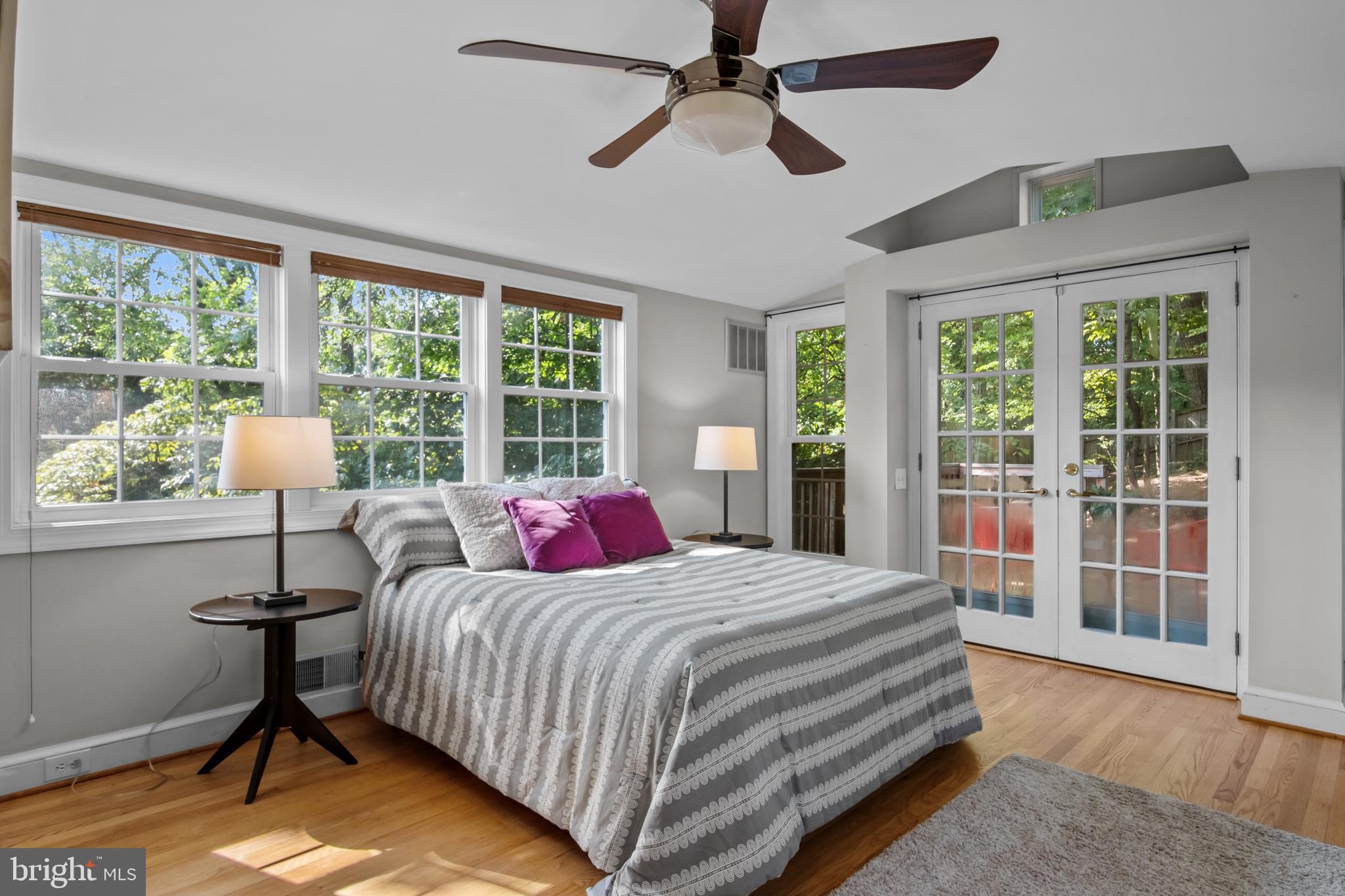 COLUMBIA FOREST - Residential