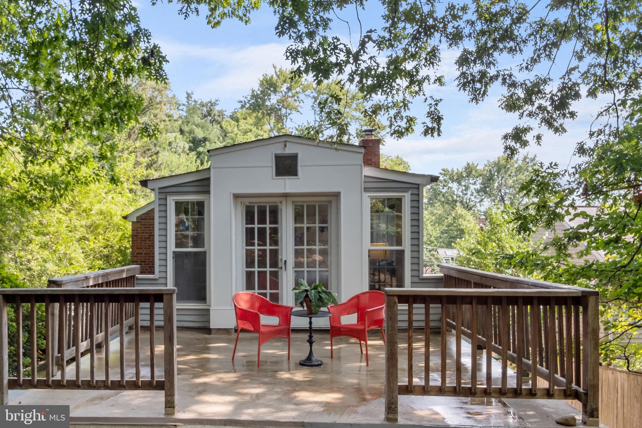 COLUMBIA FOREST - Residential