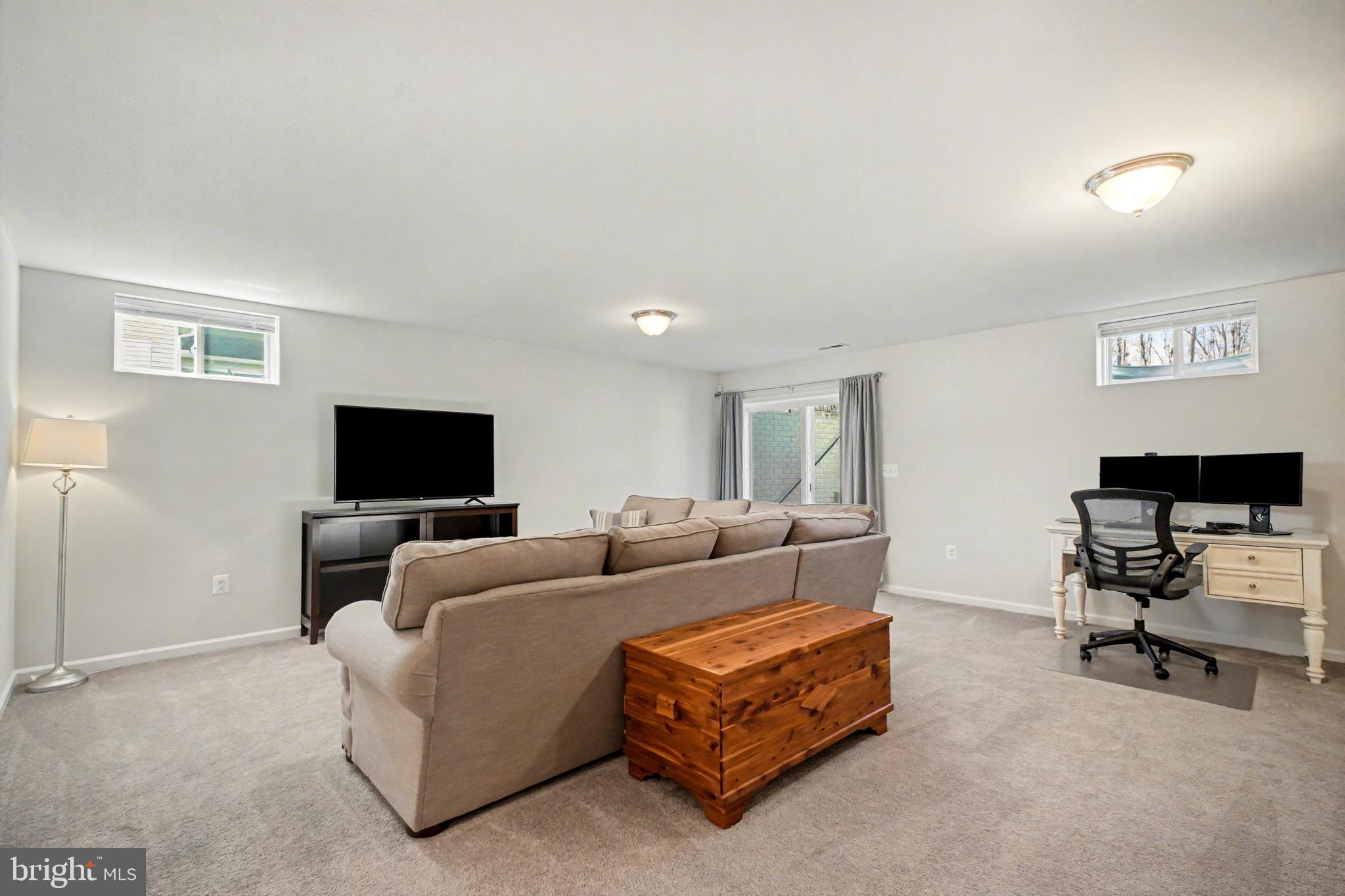 LIBERTY HALL - Residential